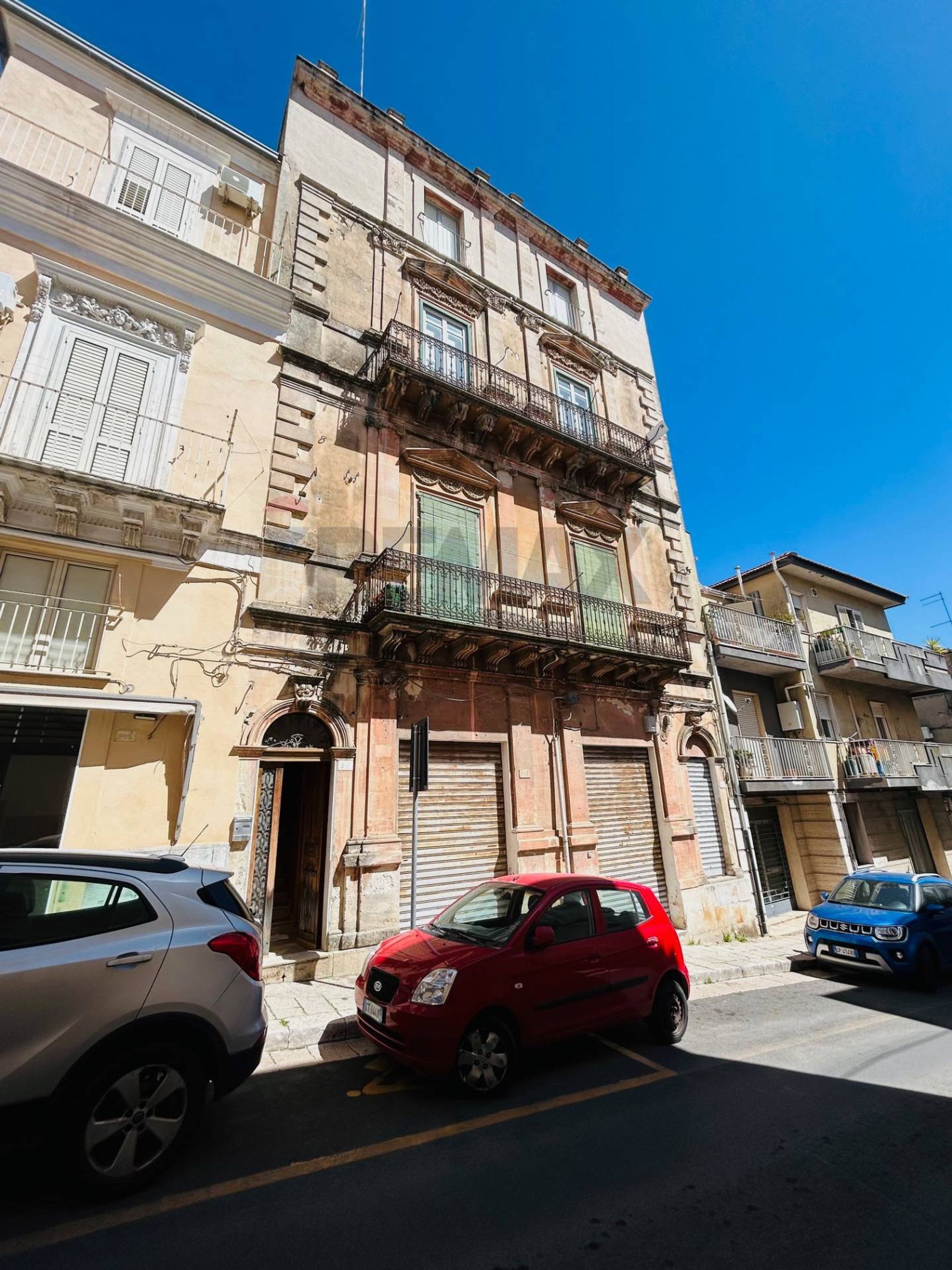 Edificio all'aperto