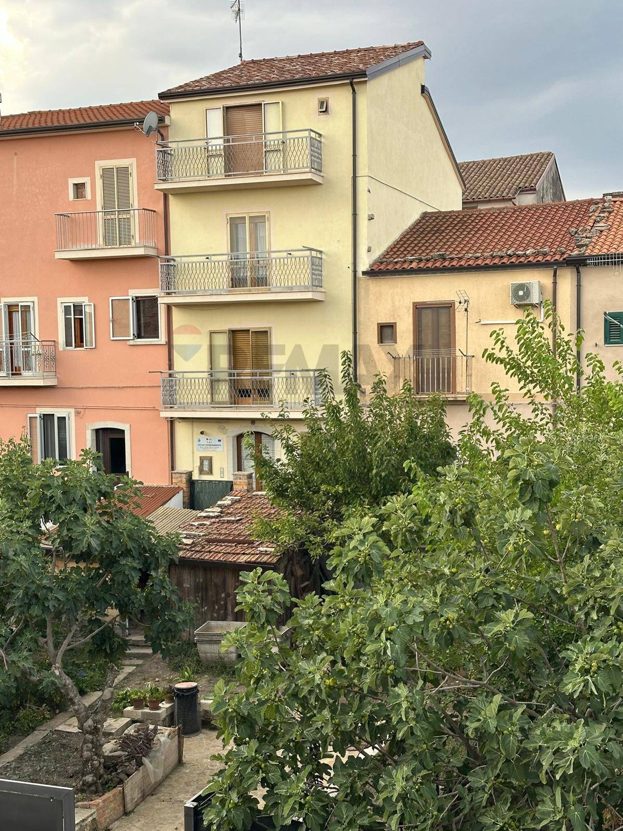 Edificio all'aperto