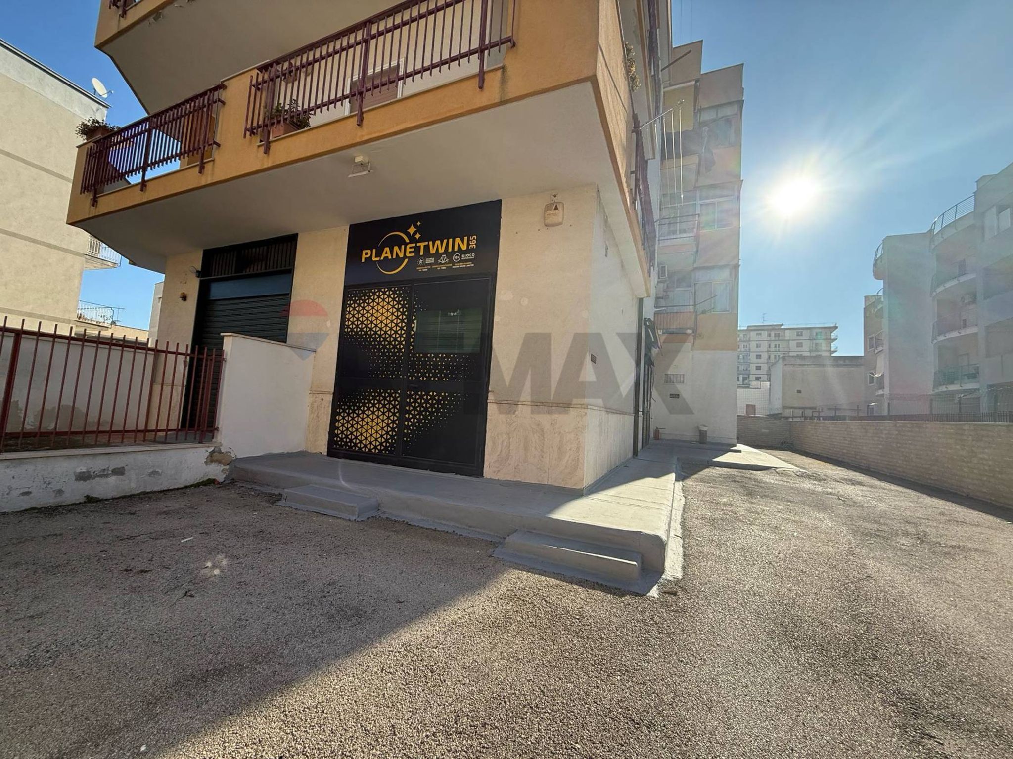 Edificio all'aperto