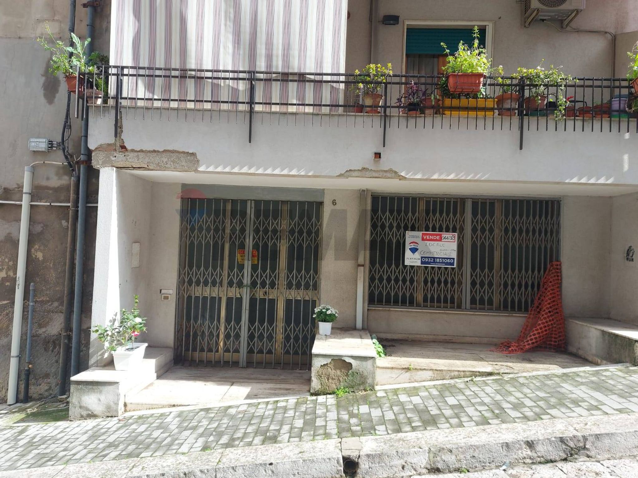 Edificio all'aperto