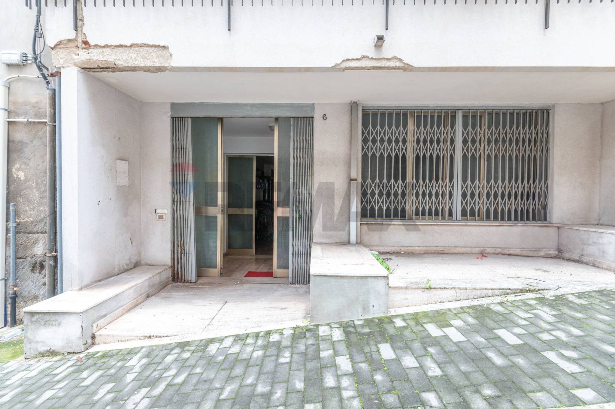 Edificio all'aperto