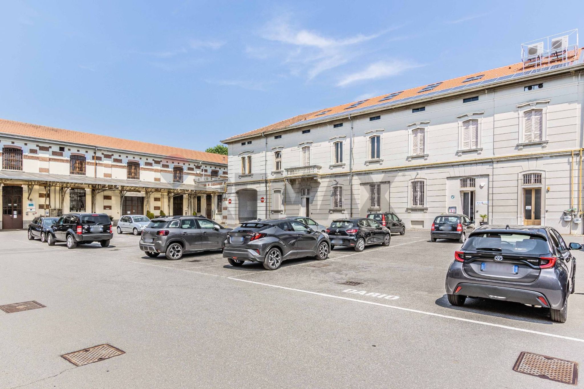 Edificio all'aperto