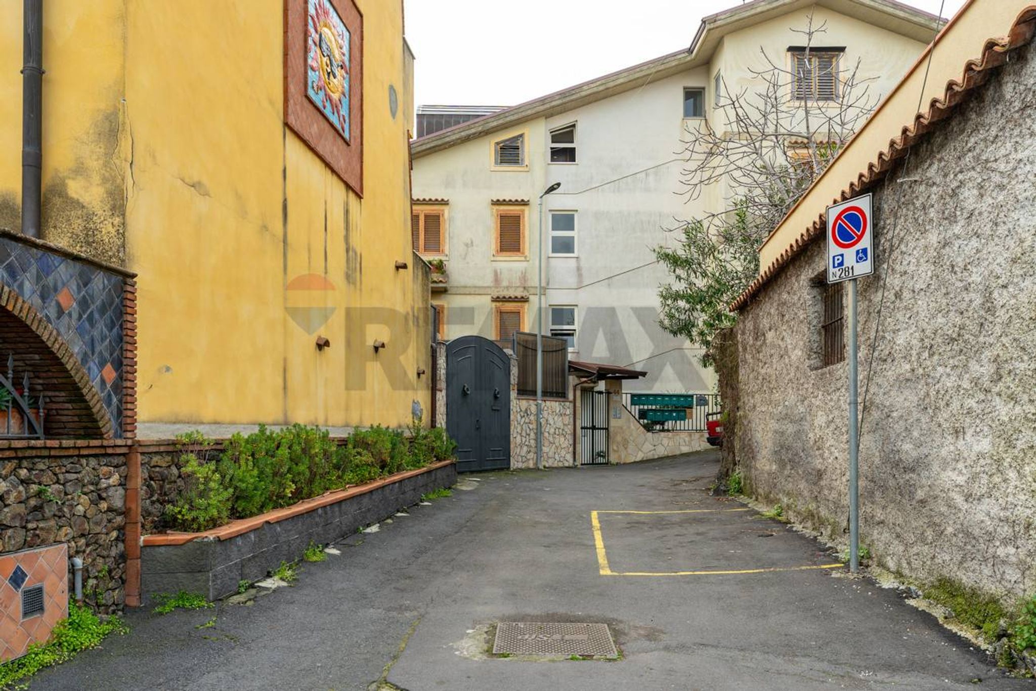 Edificio all'aperto