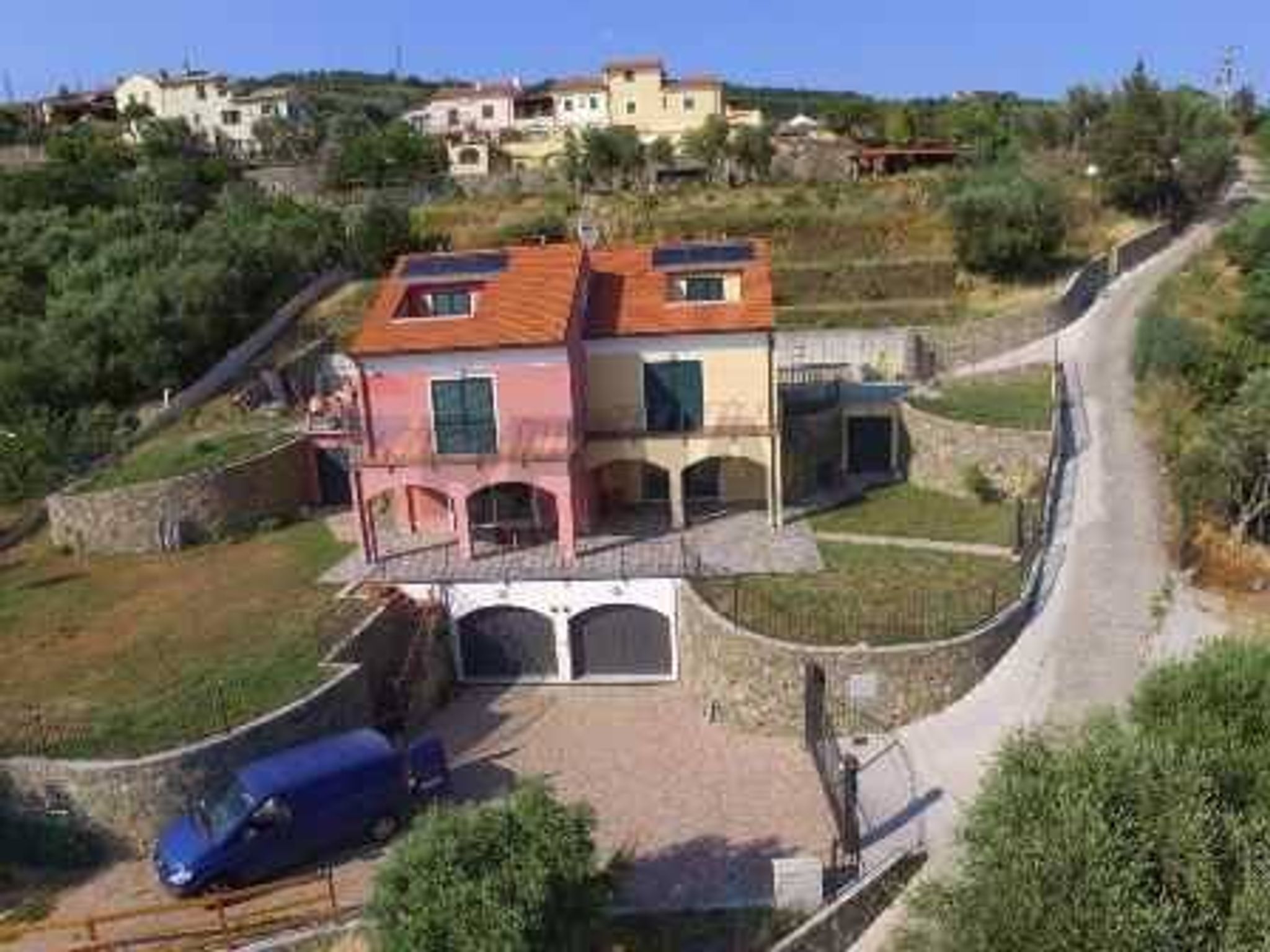 Edificio all'aperto