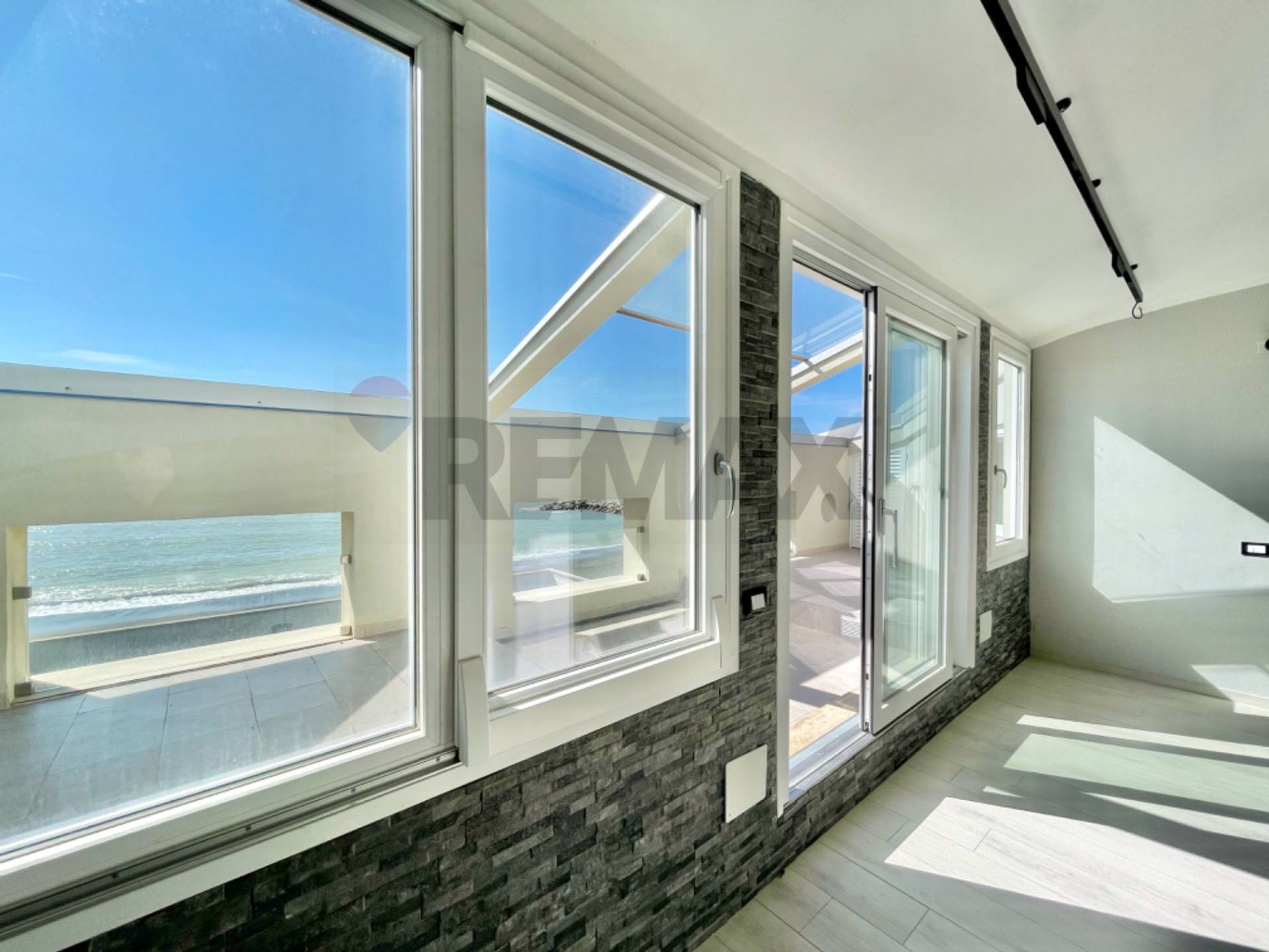 Property in Cecina
