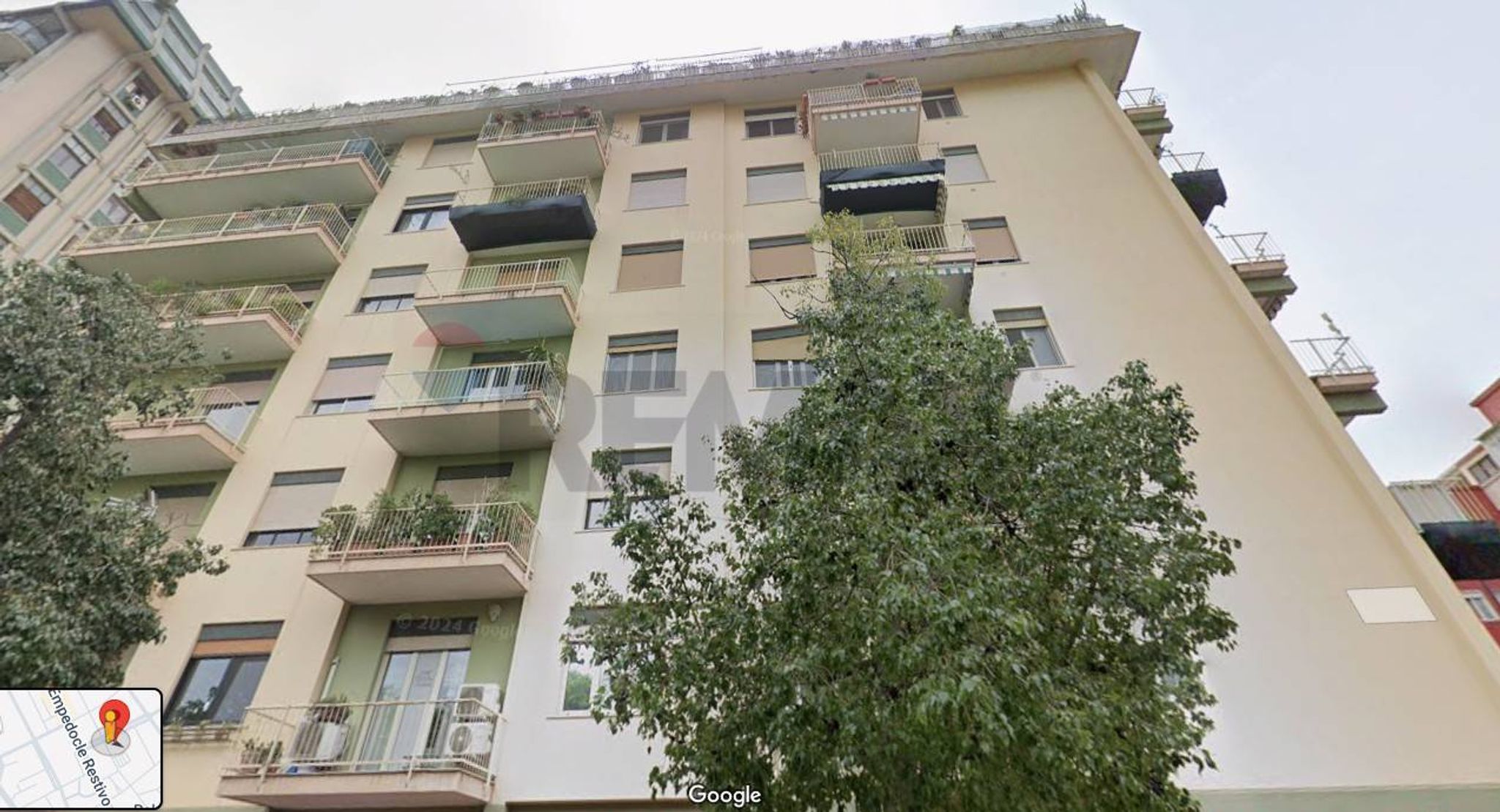 Edificio all'aperto