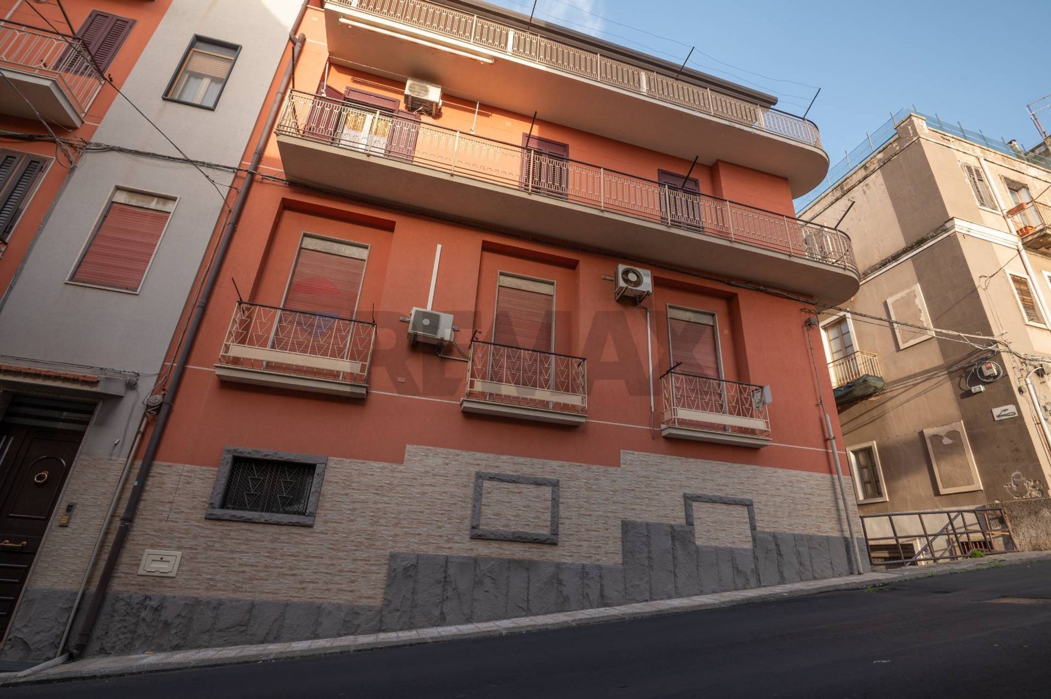 Edificio all'aperto