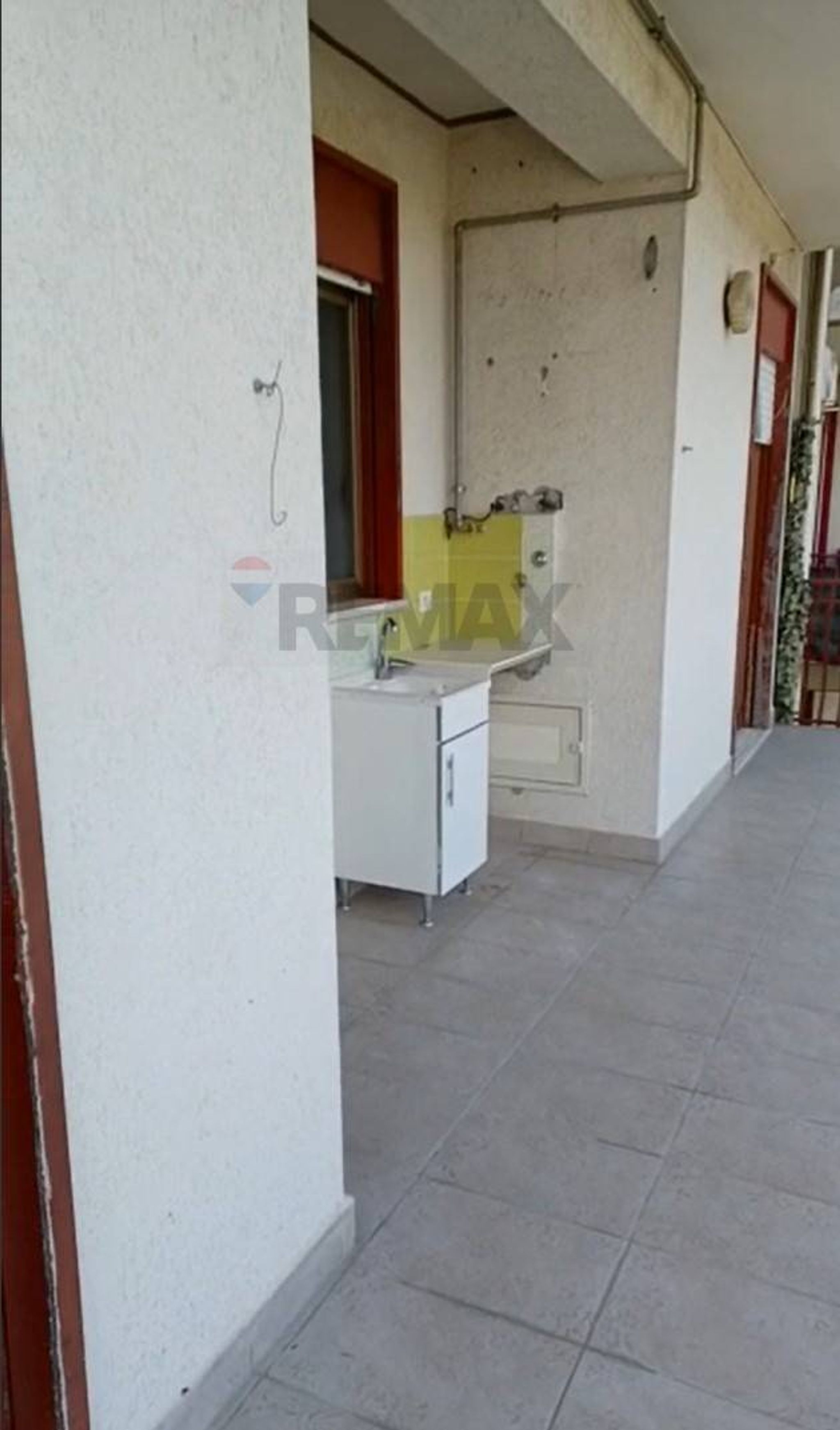 Property in Gaggi
