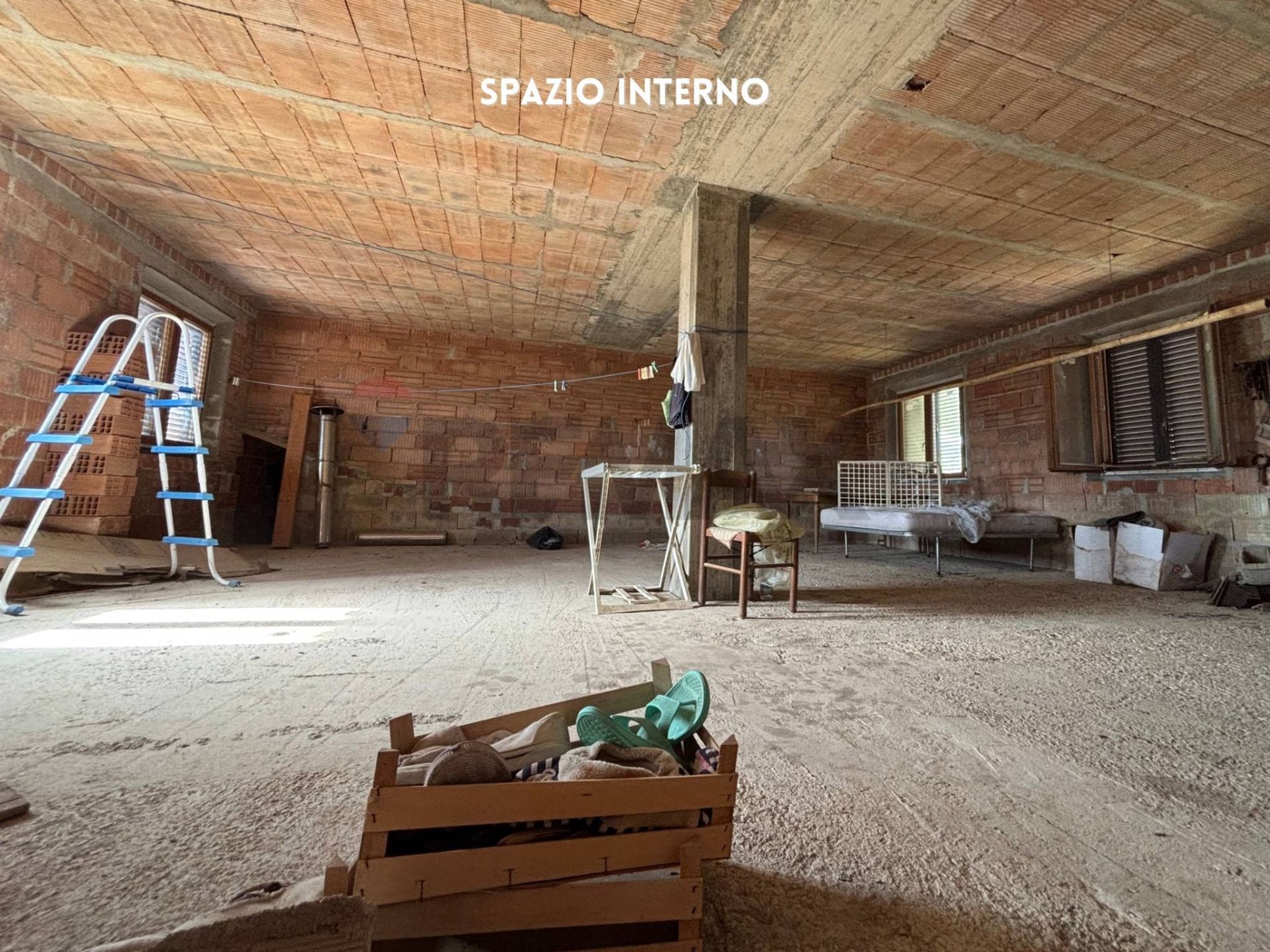 INTERNO DA RISTRUTTURARE