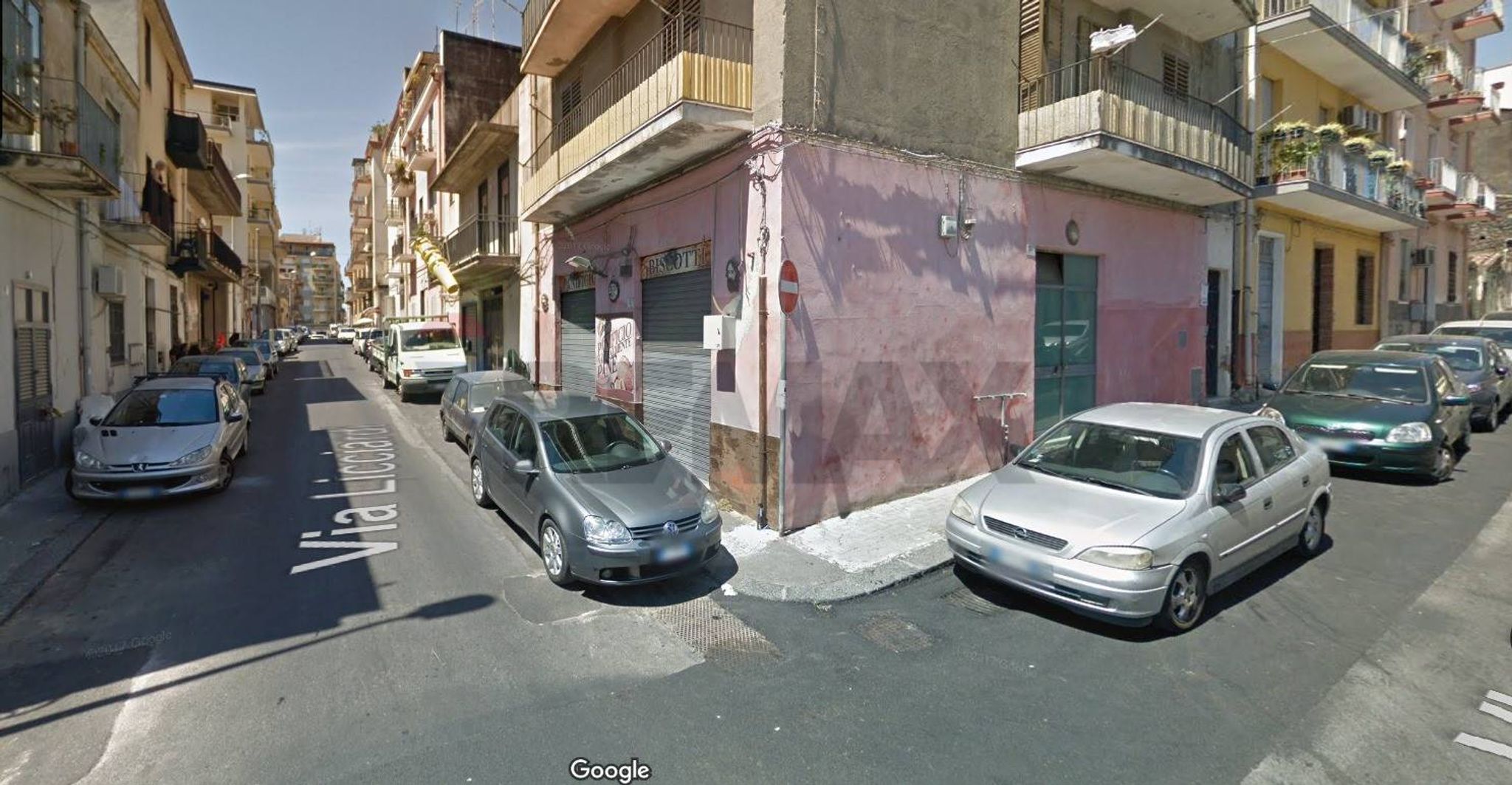 Edificio all'aperto