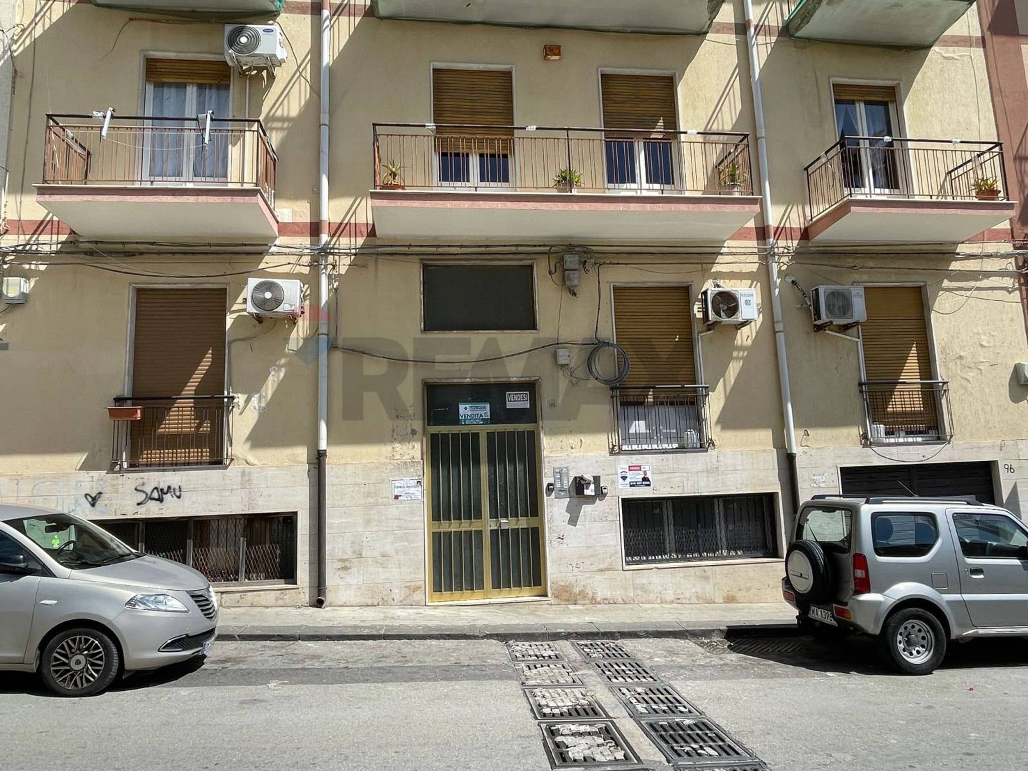 Edificio all'aperto