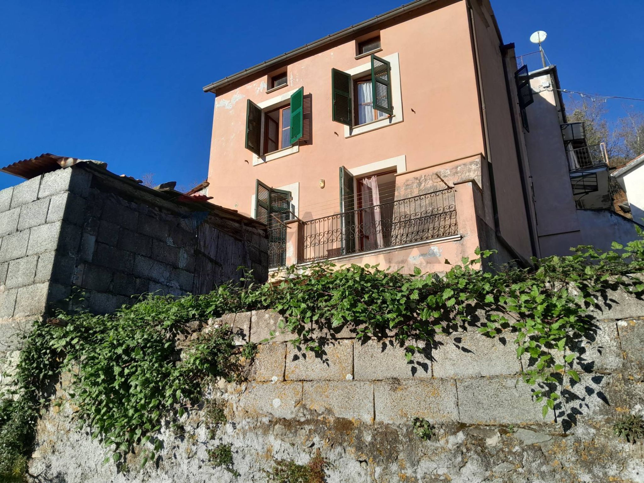 Immobile a Borghetto di Vara