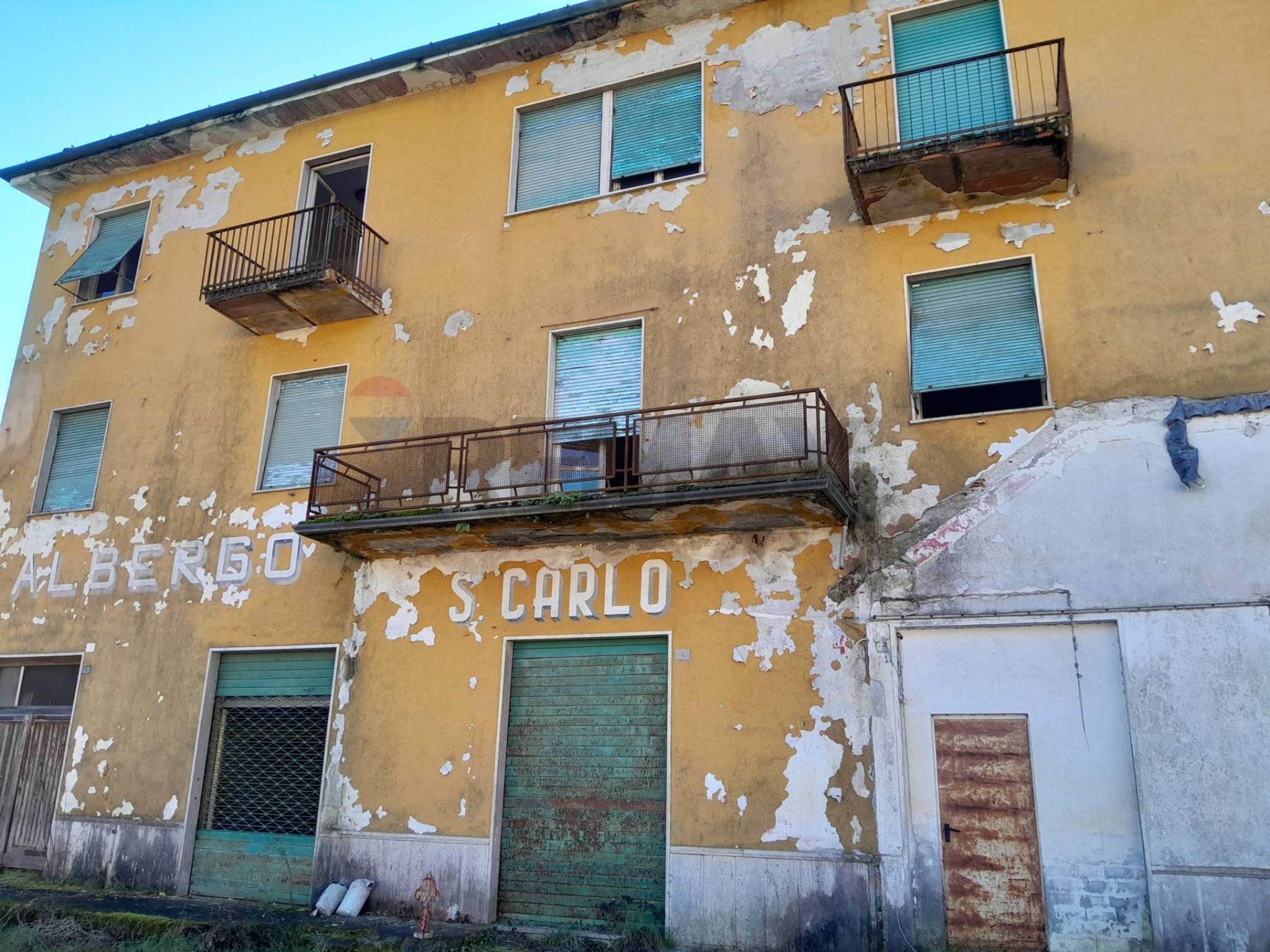 Edificio all'aperto