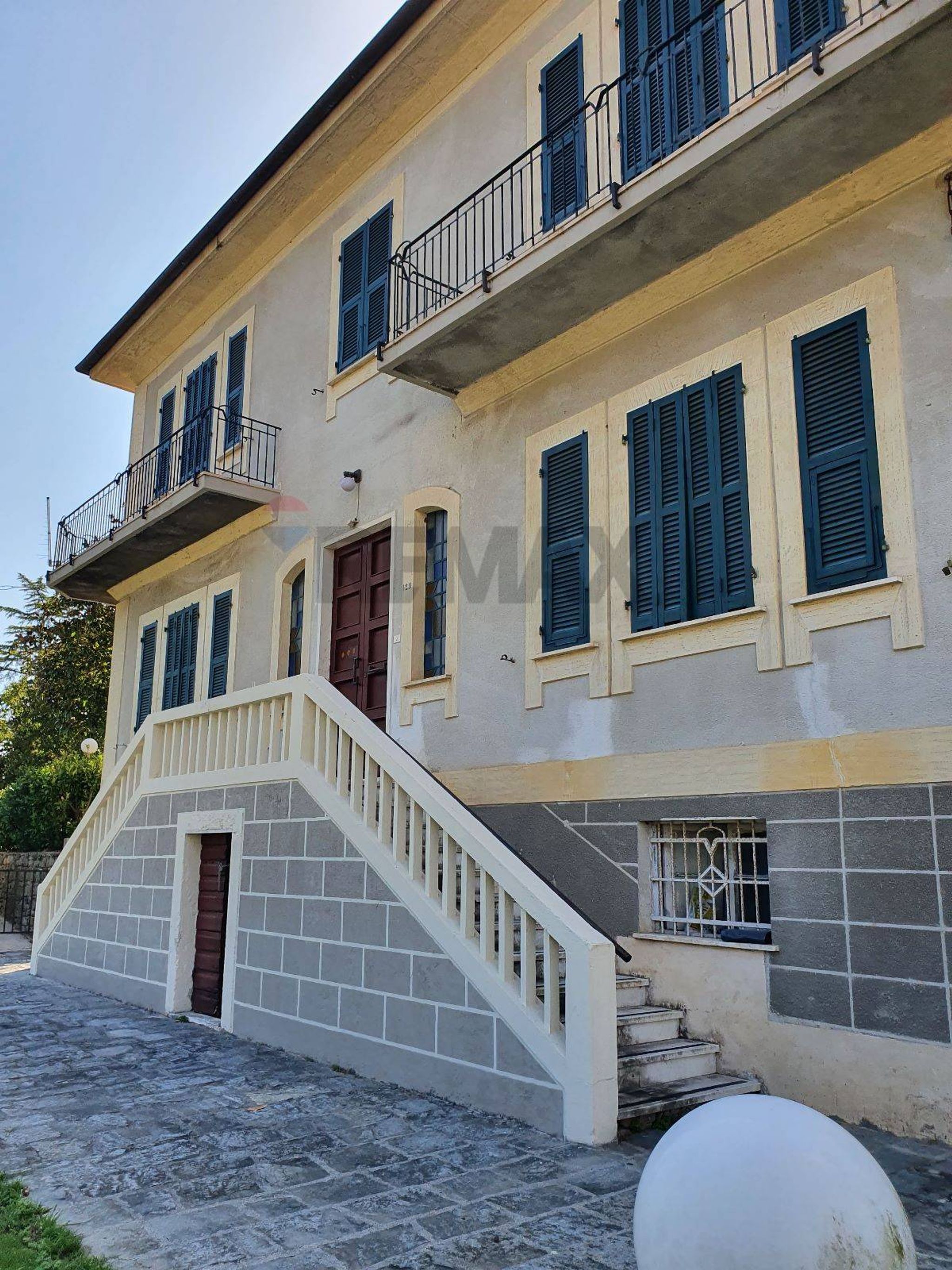 Casa all'aperto