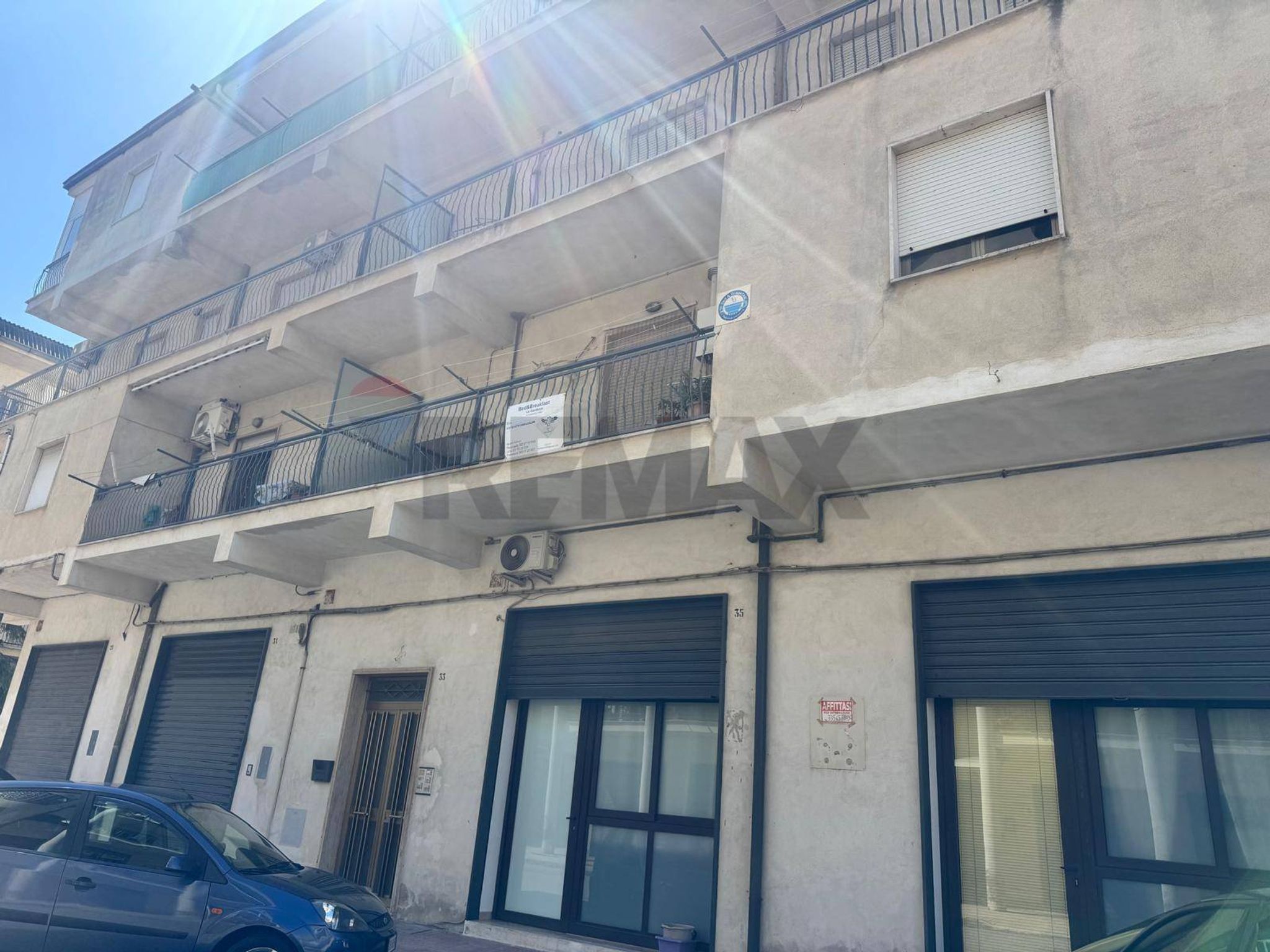 Edificio all'aperto