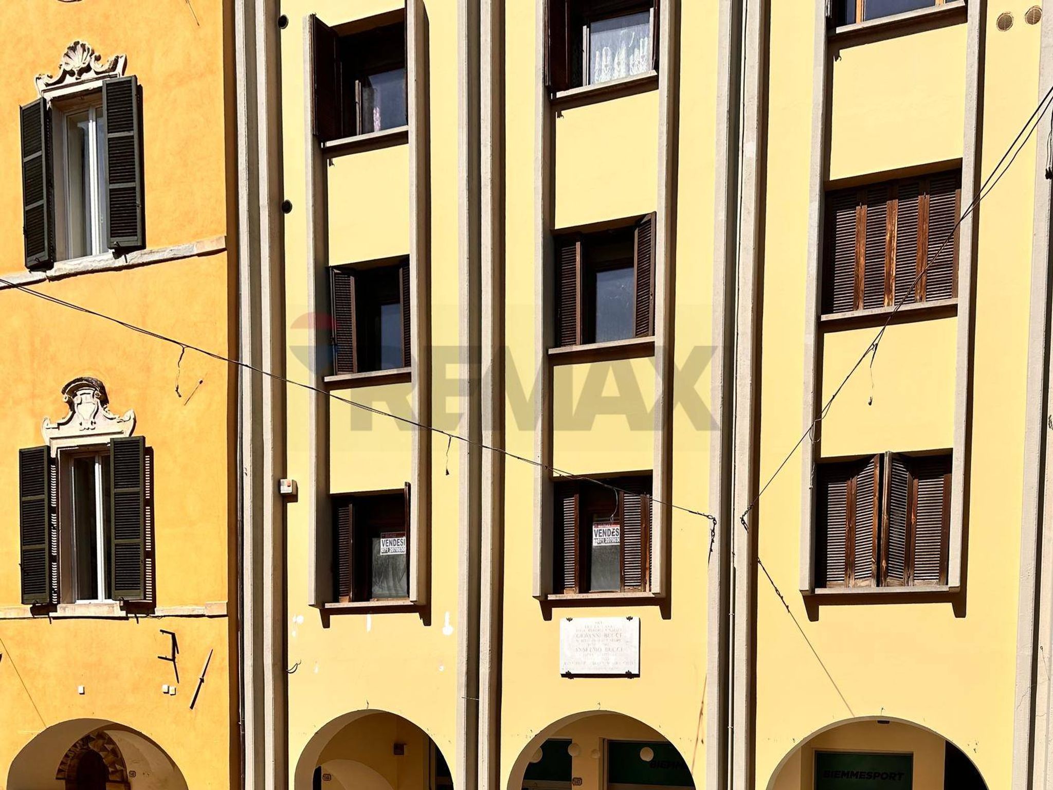 Edificio all'aperto