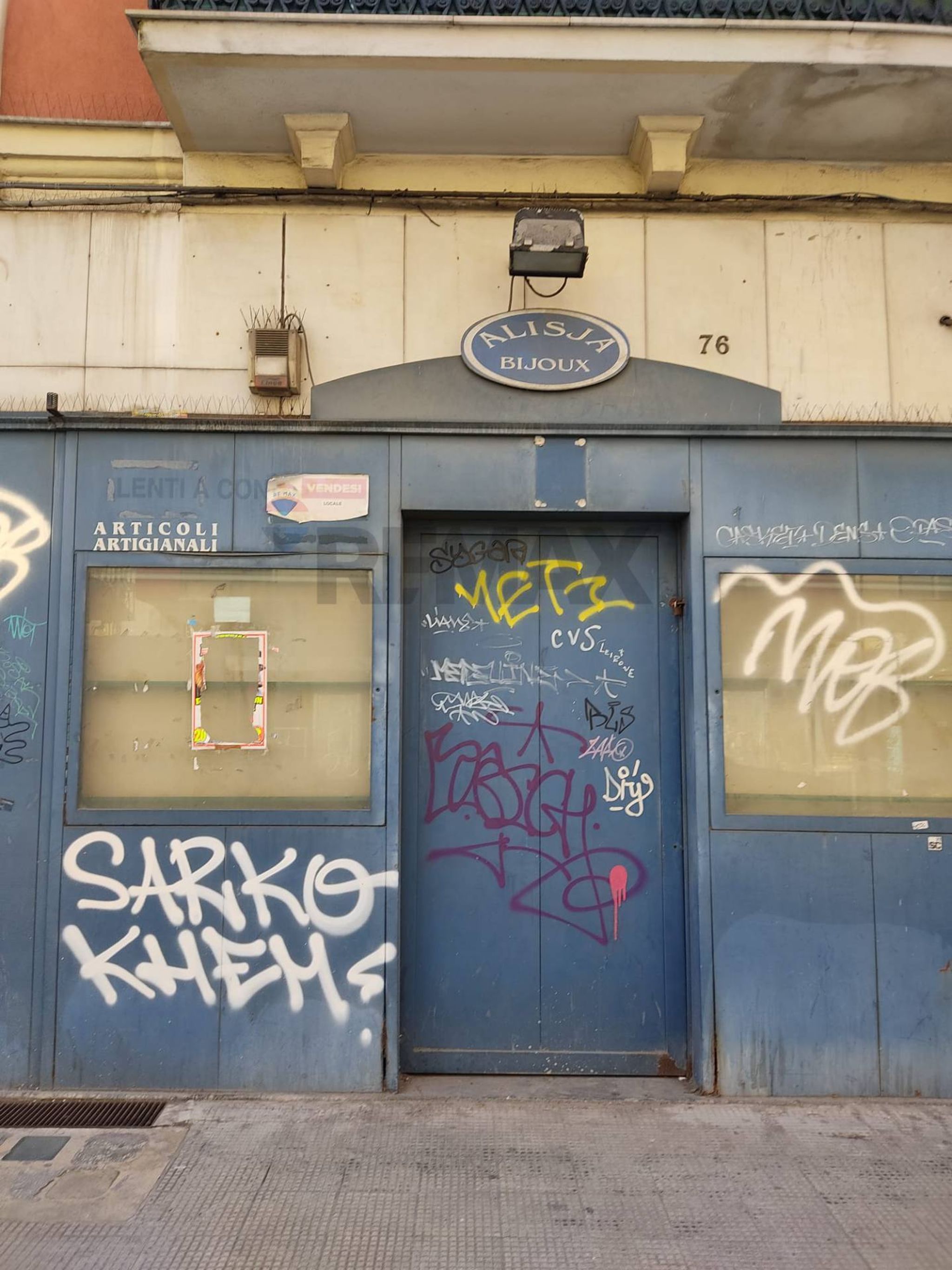 Edificio all'aperto