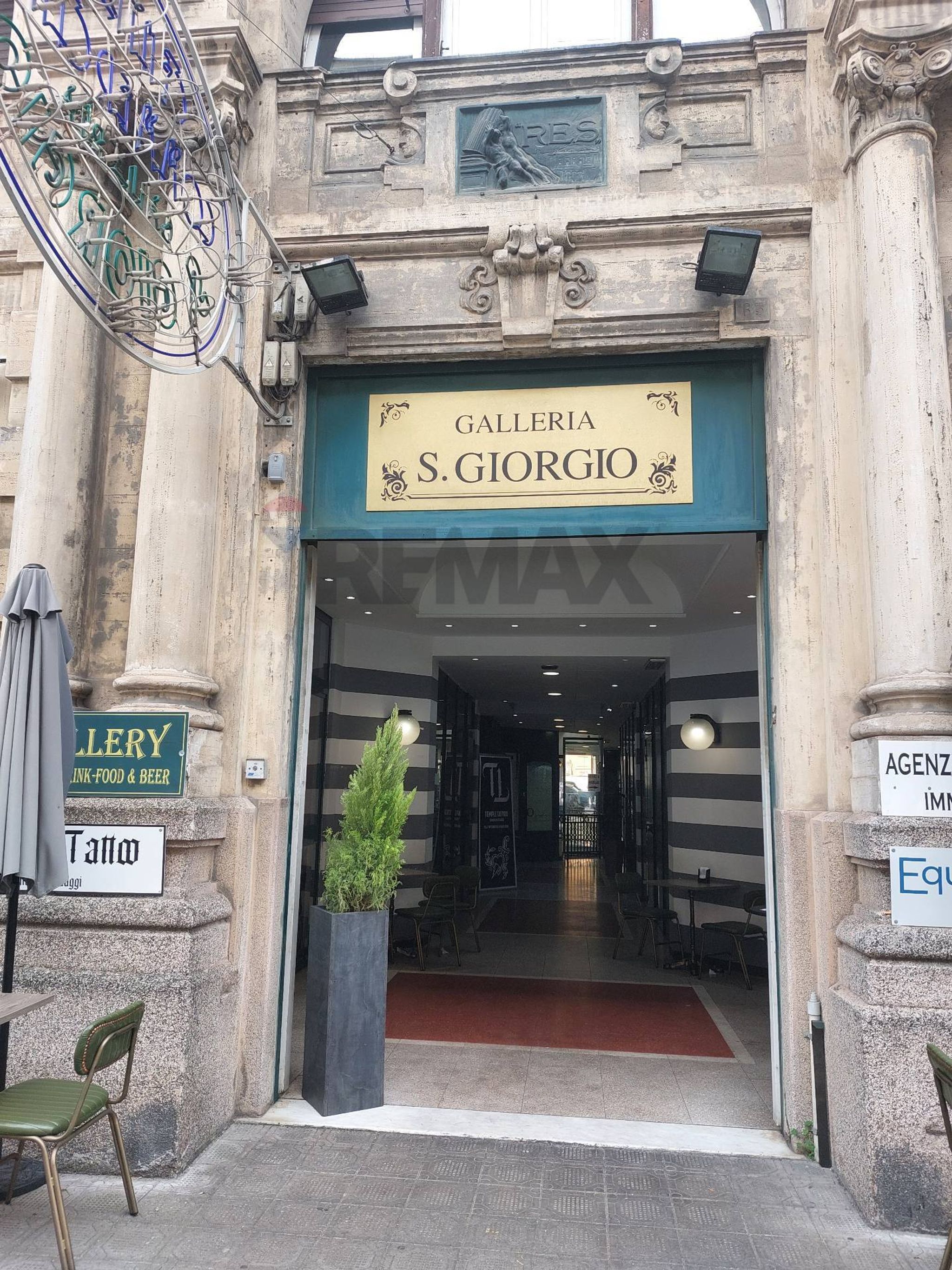 Immobile a Genova