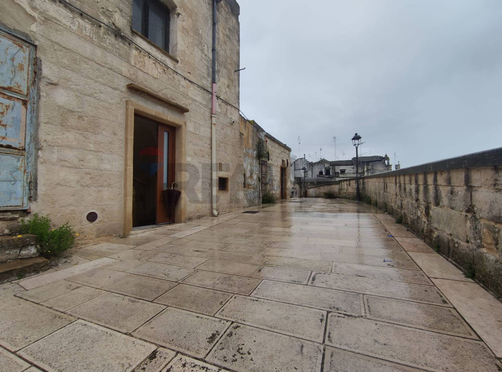 Edificio all'aperto