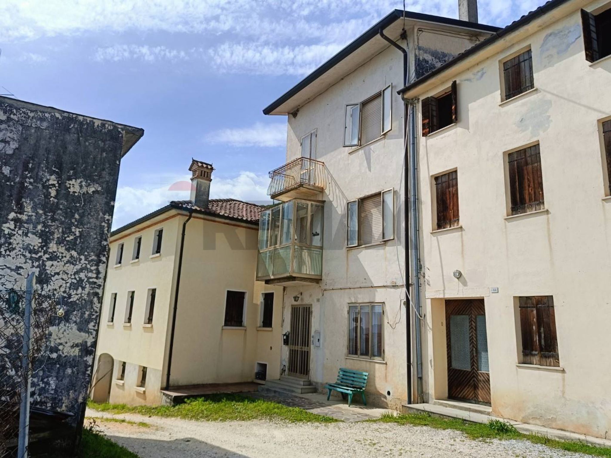 Edificio all'aperto
