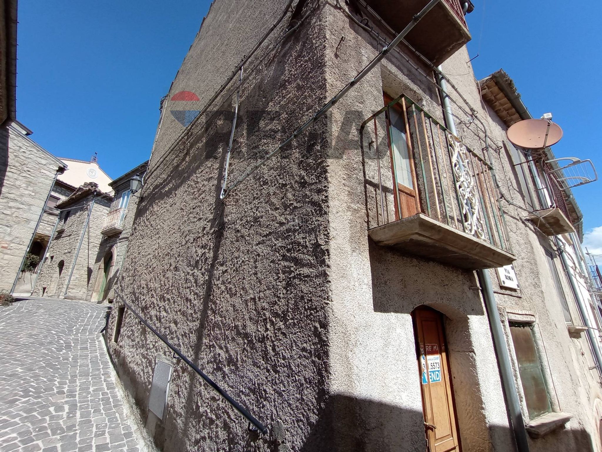 Edificio all'aperto