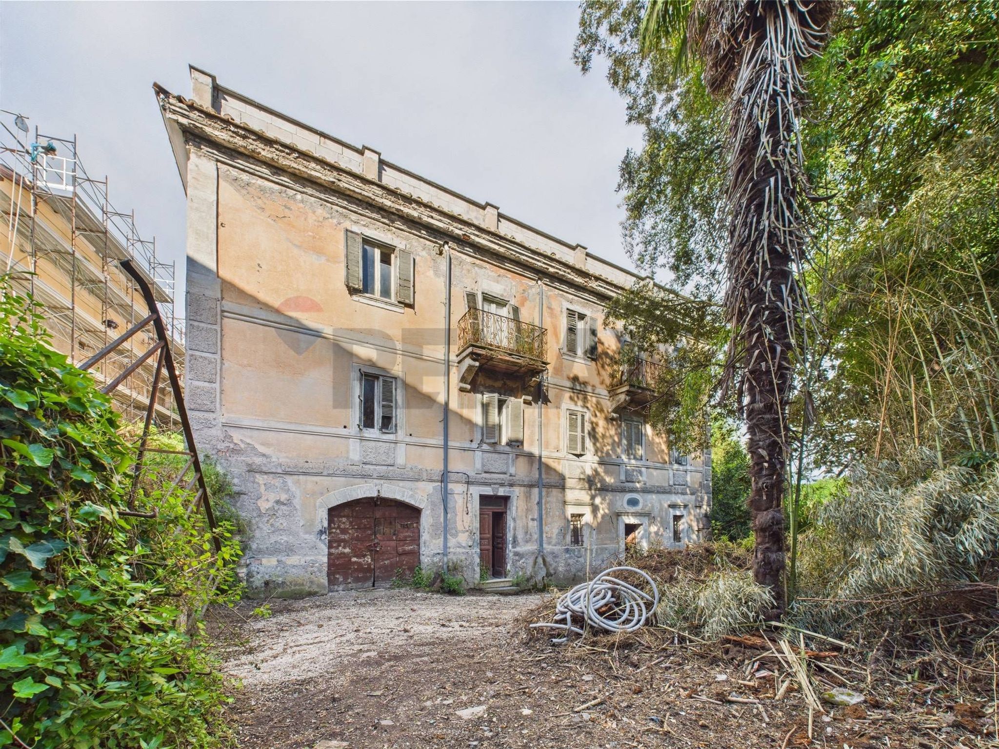 Edificio all'aperto