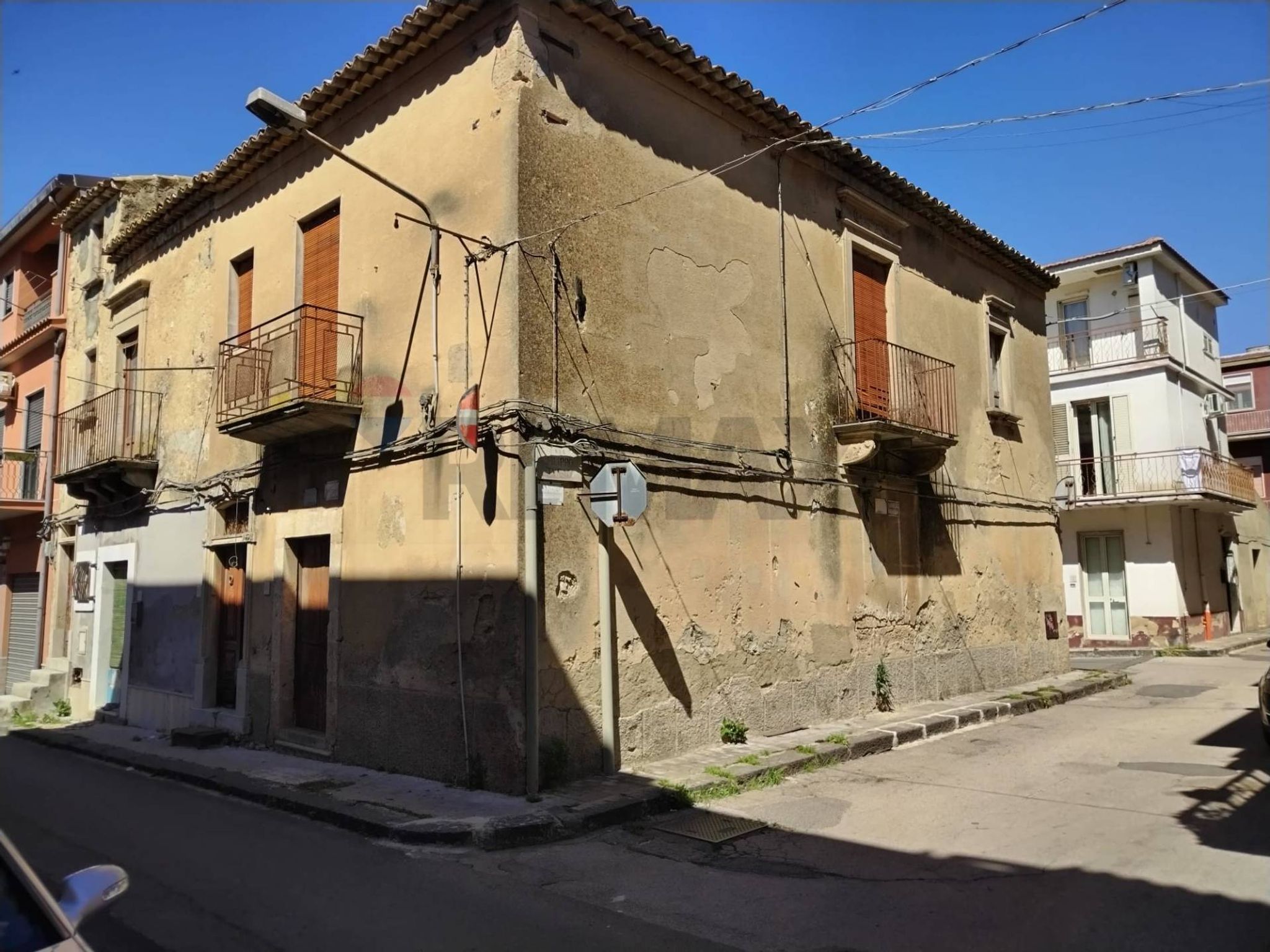Edificio all'aperto
