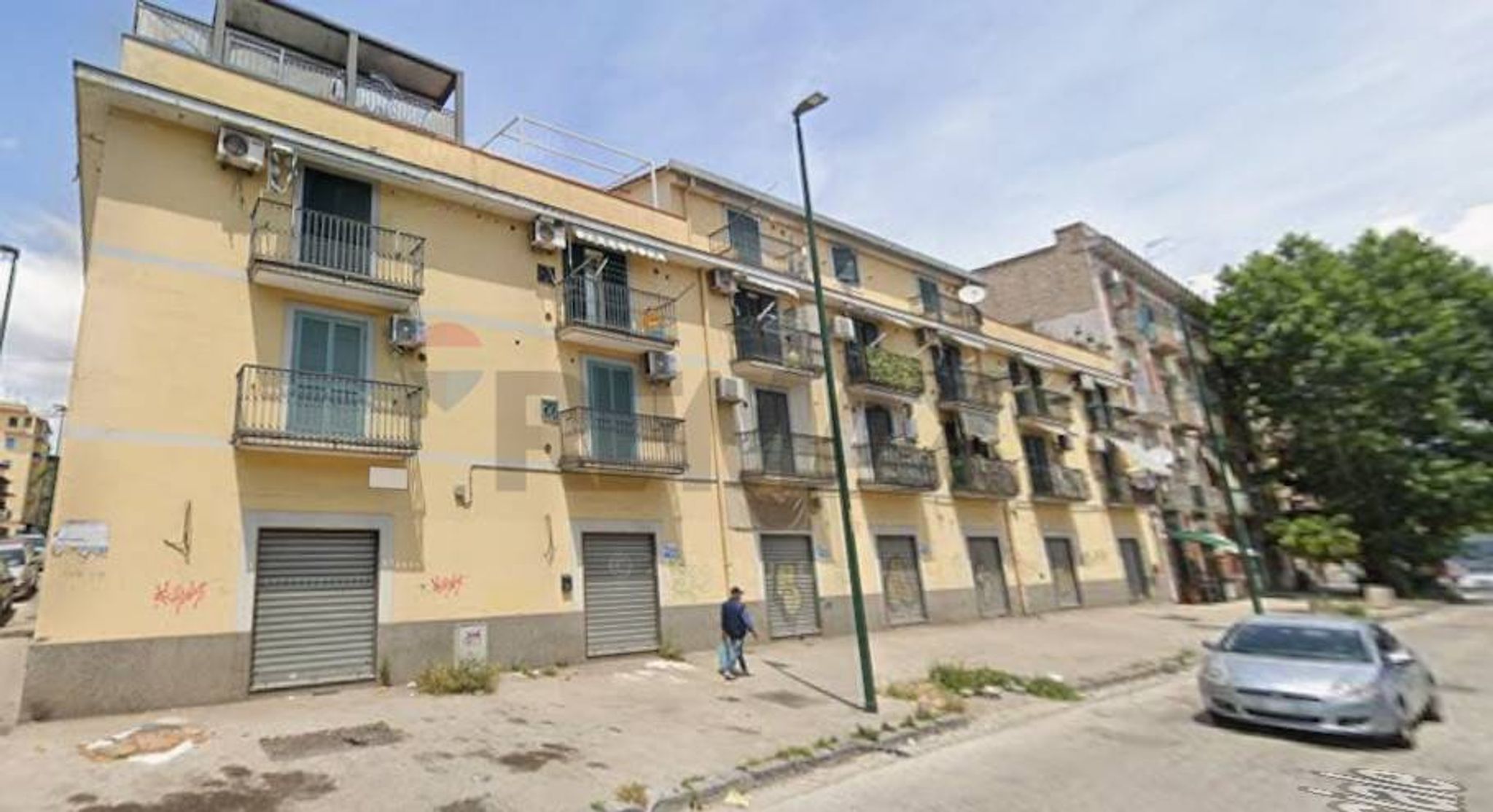 Edificio all'aperto