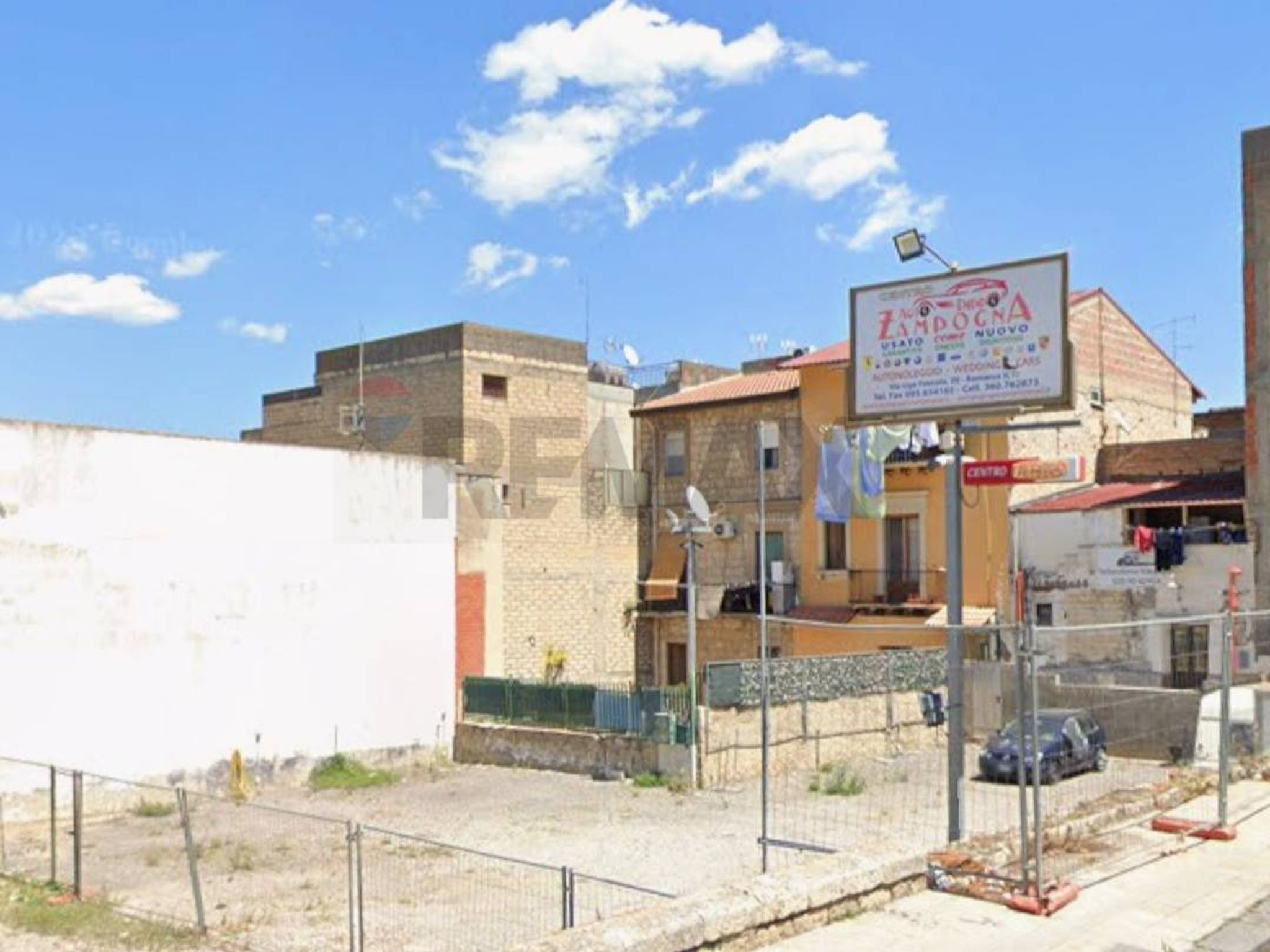 Edificio all'aperto