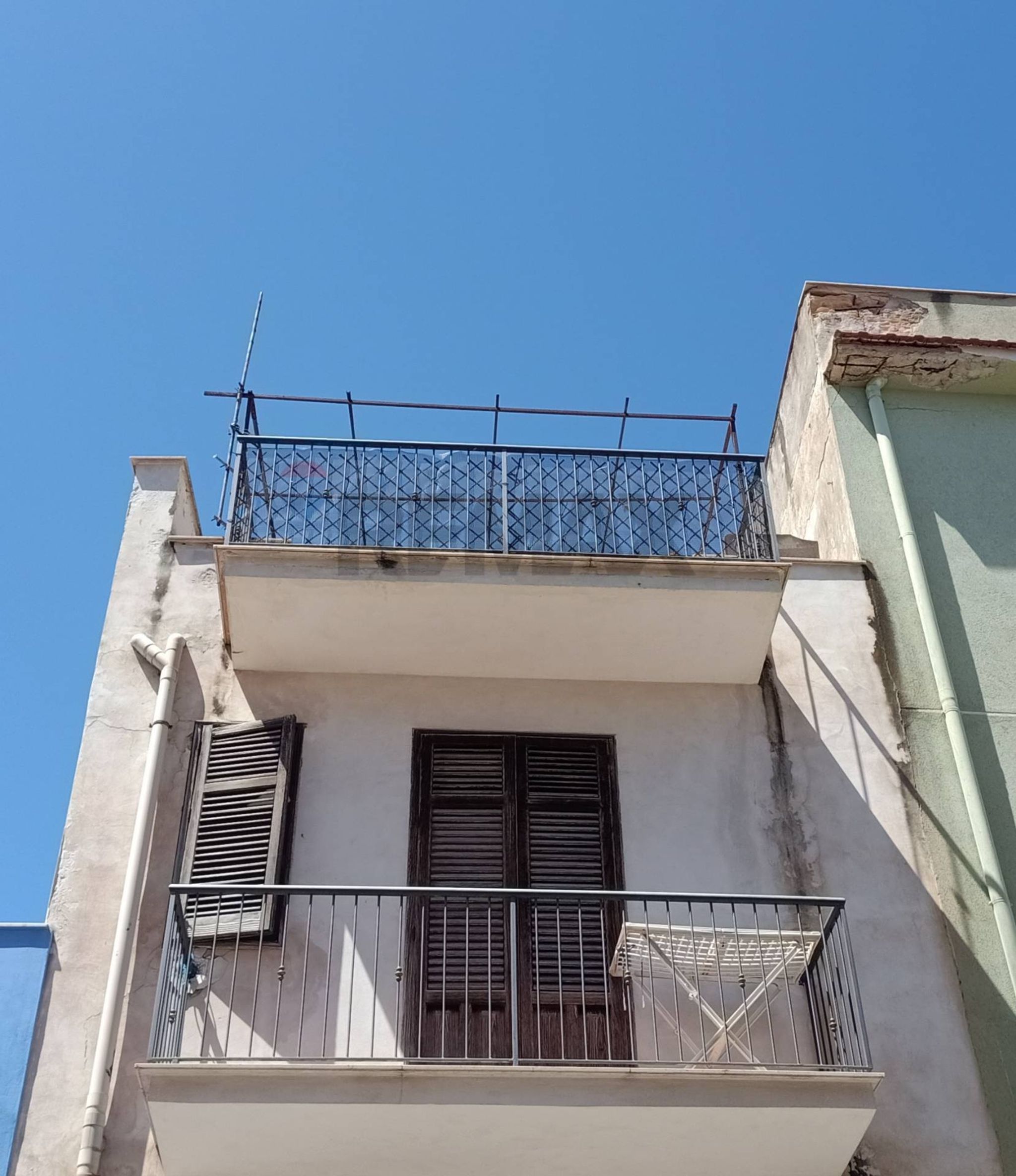 Edificio all'aperto