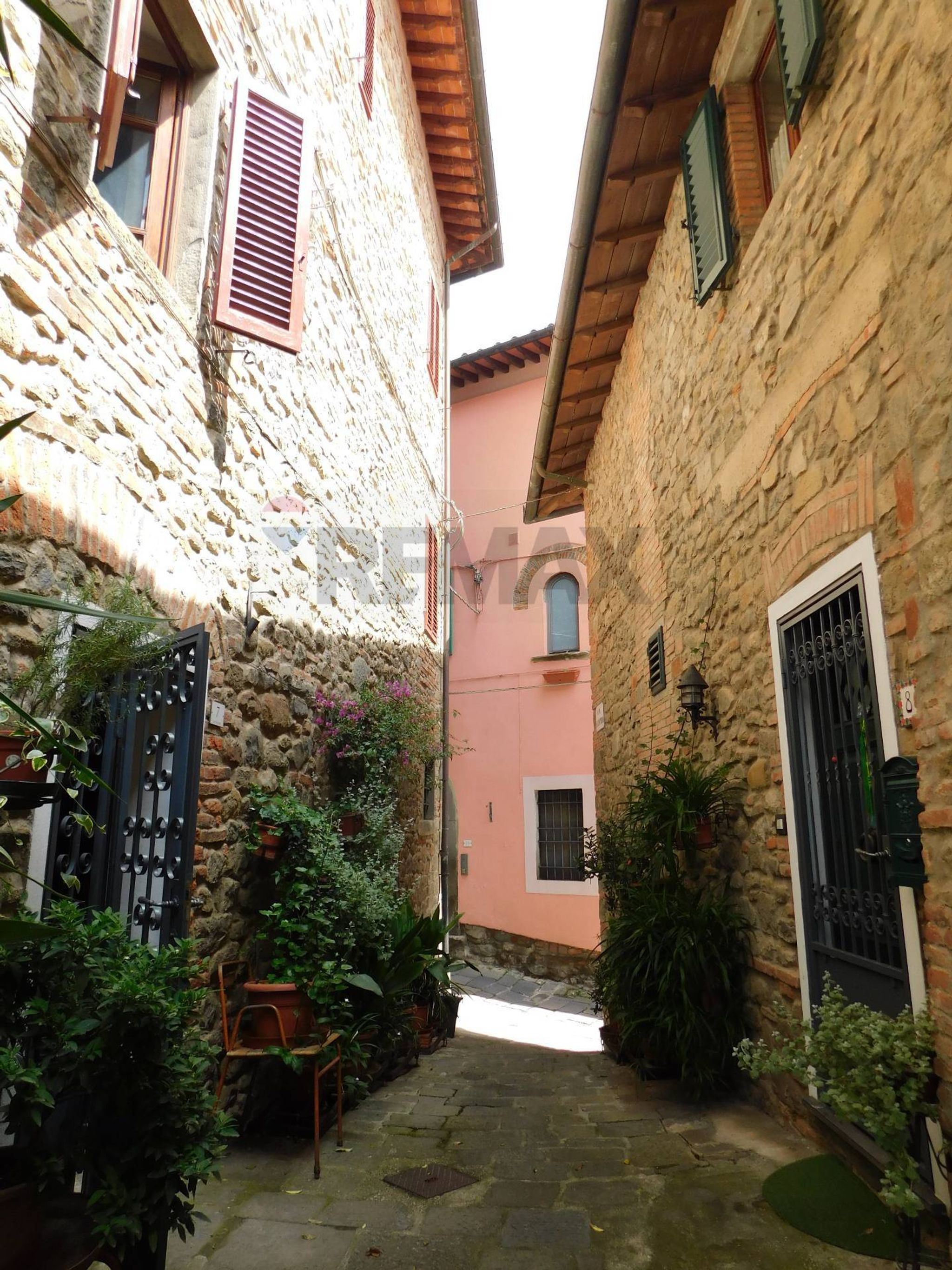 Edificio all'aperto