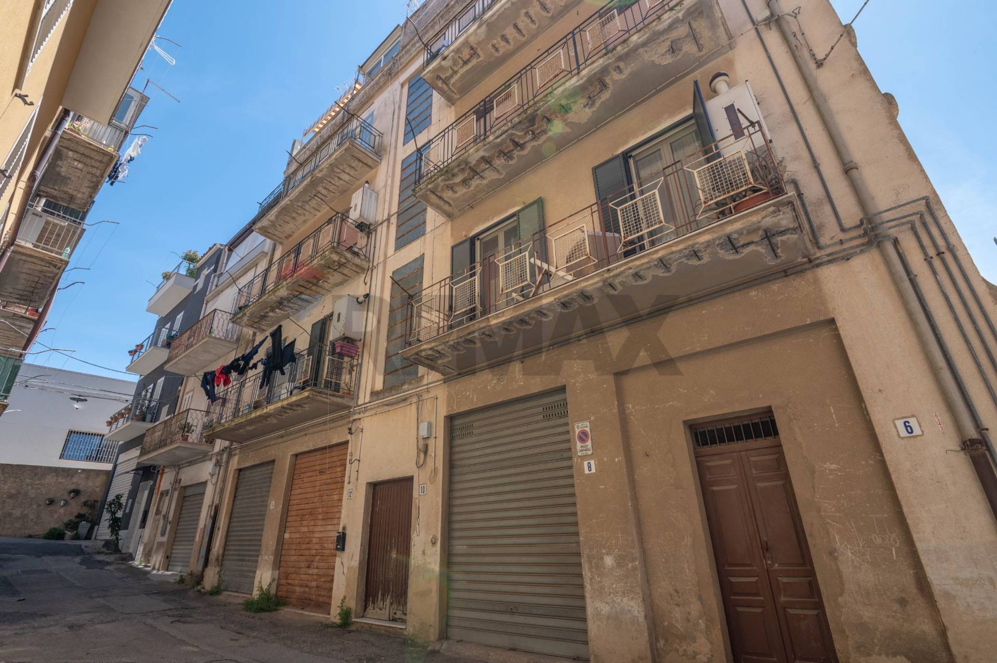 Edificio all'aperto