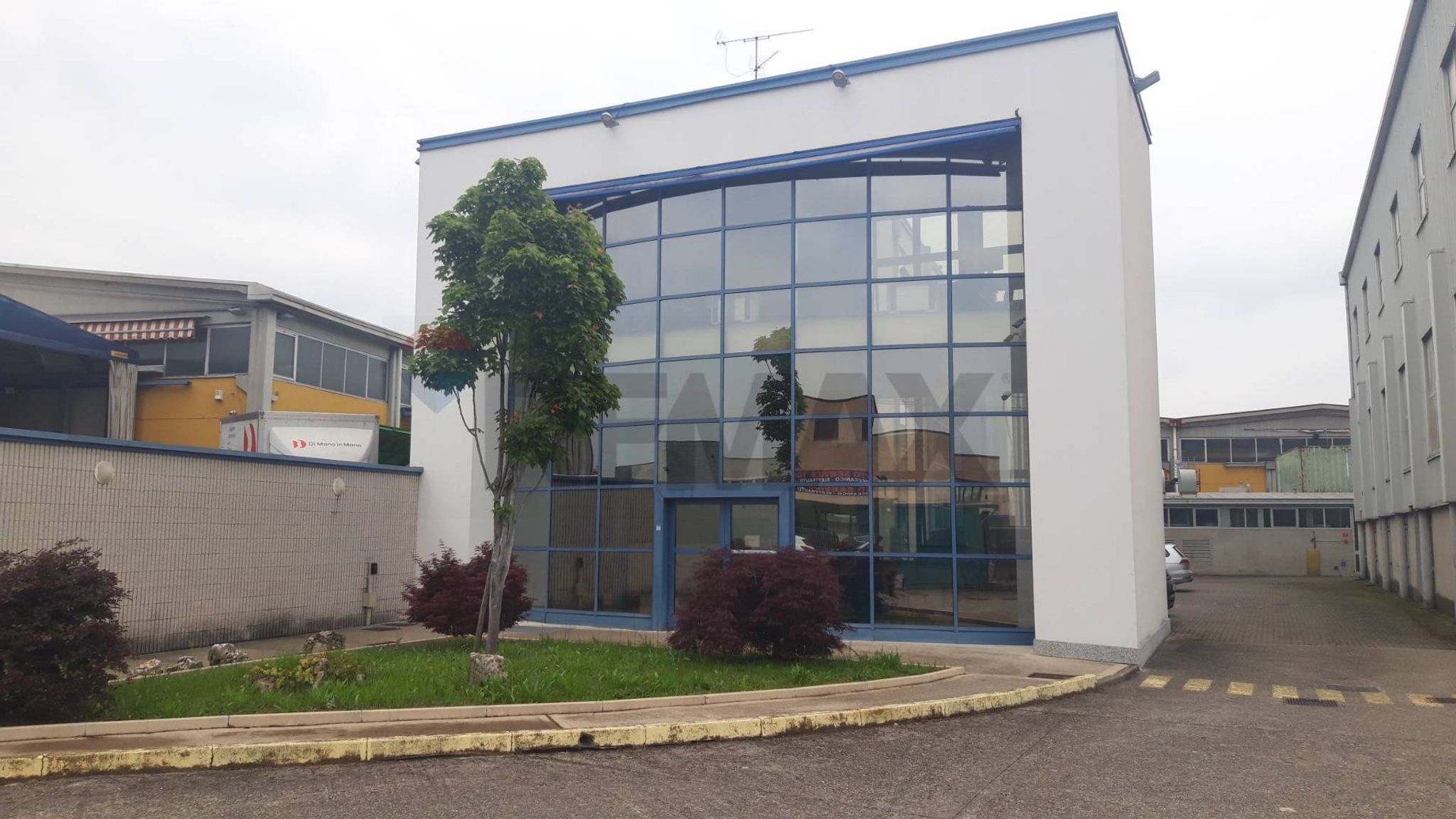 Edificio all'aperto