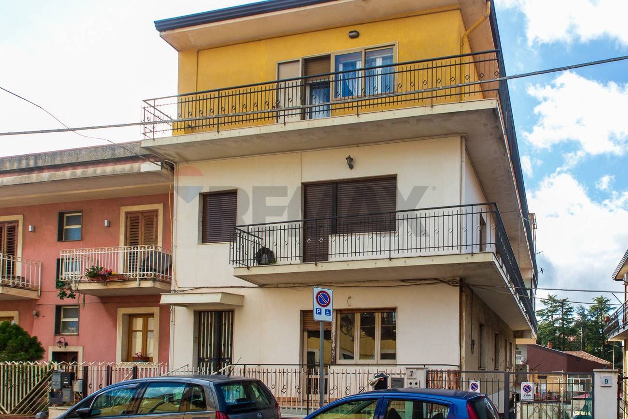 Edificio all'aperto