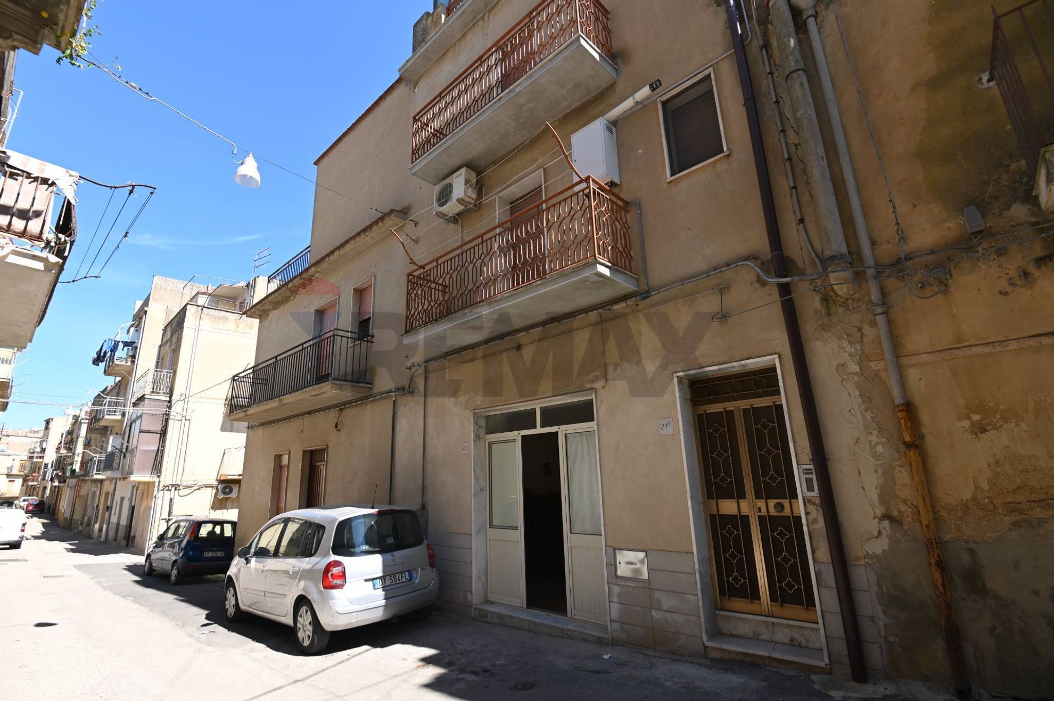 Edificio all'aperto