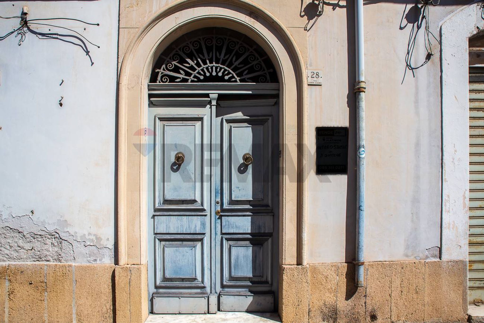 Edificio all'aperto