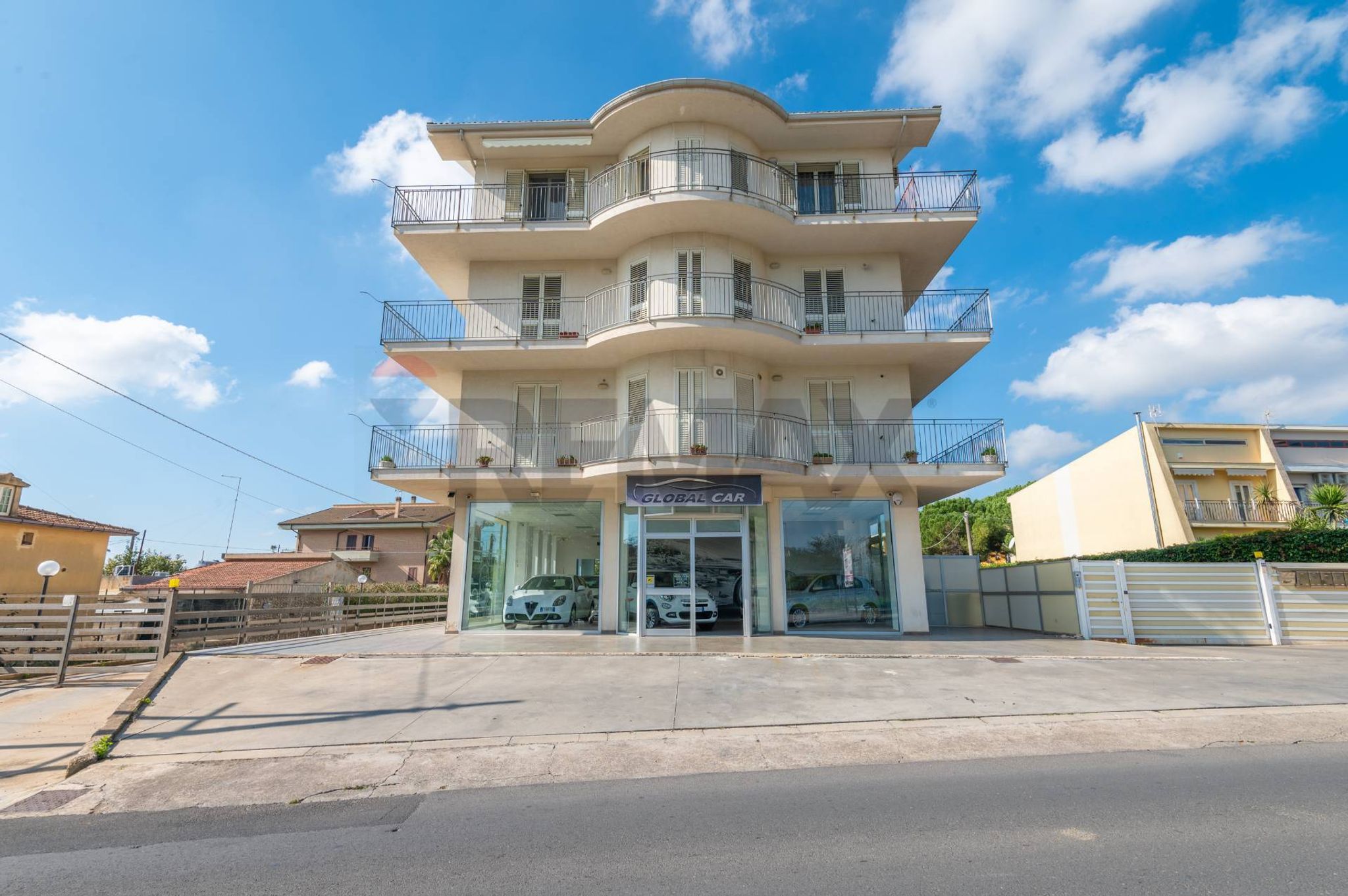 Edificio all'aperto