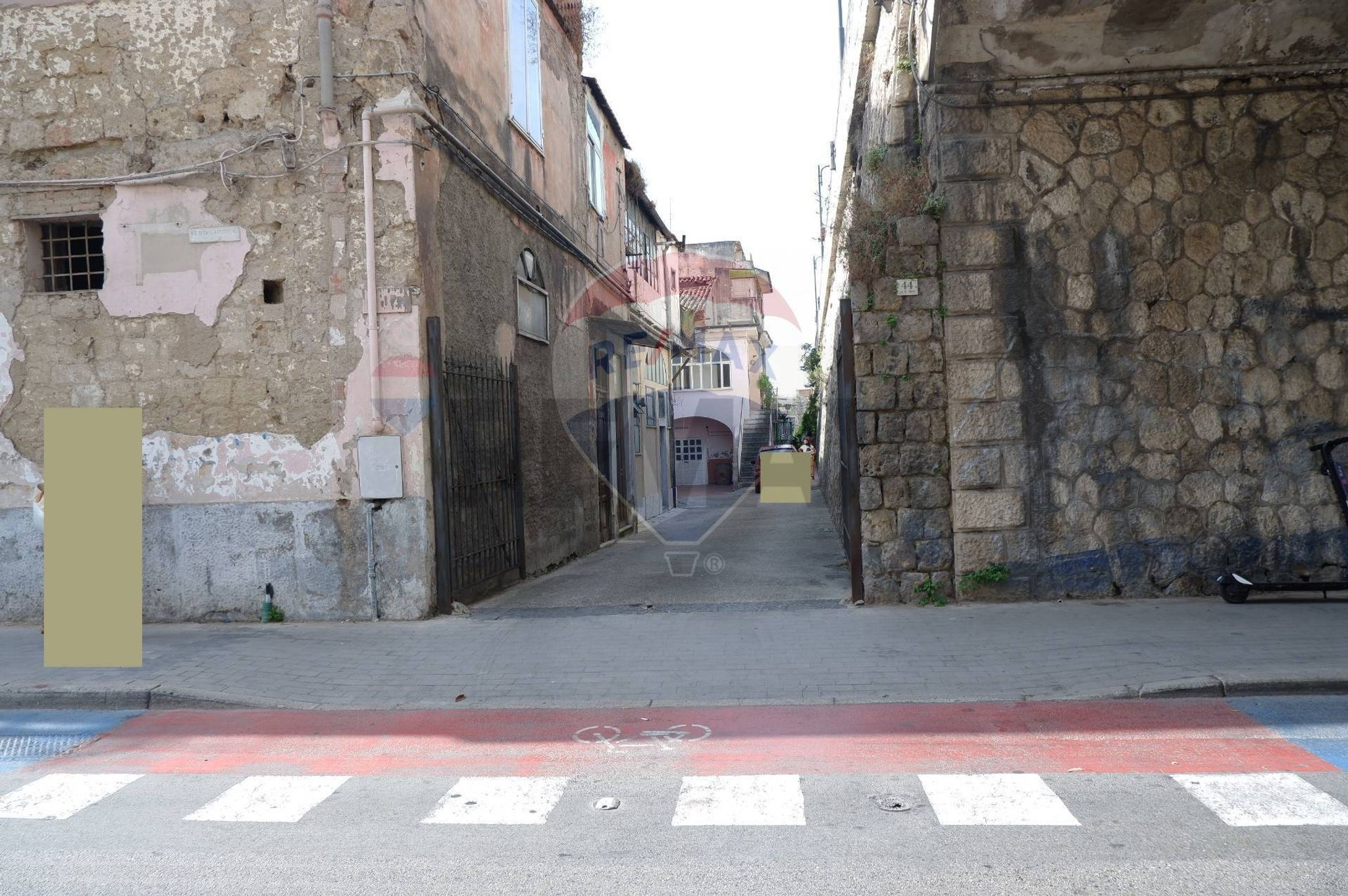 Edificio all'aperto