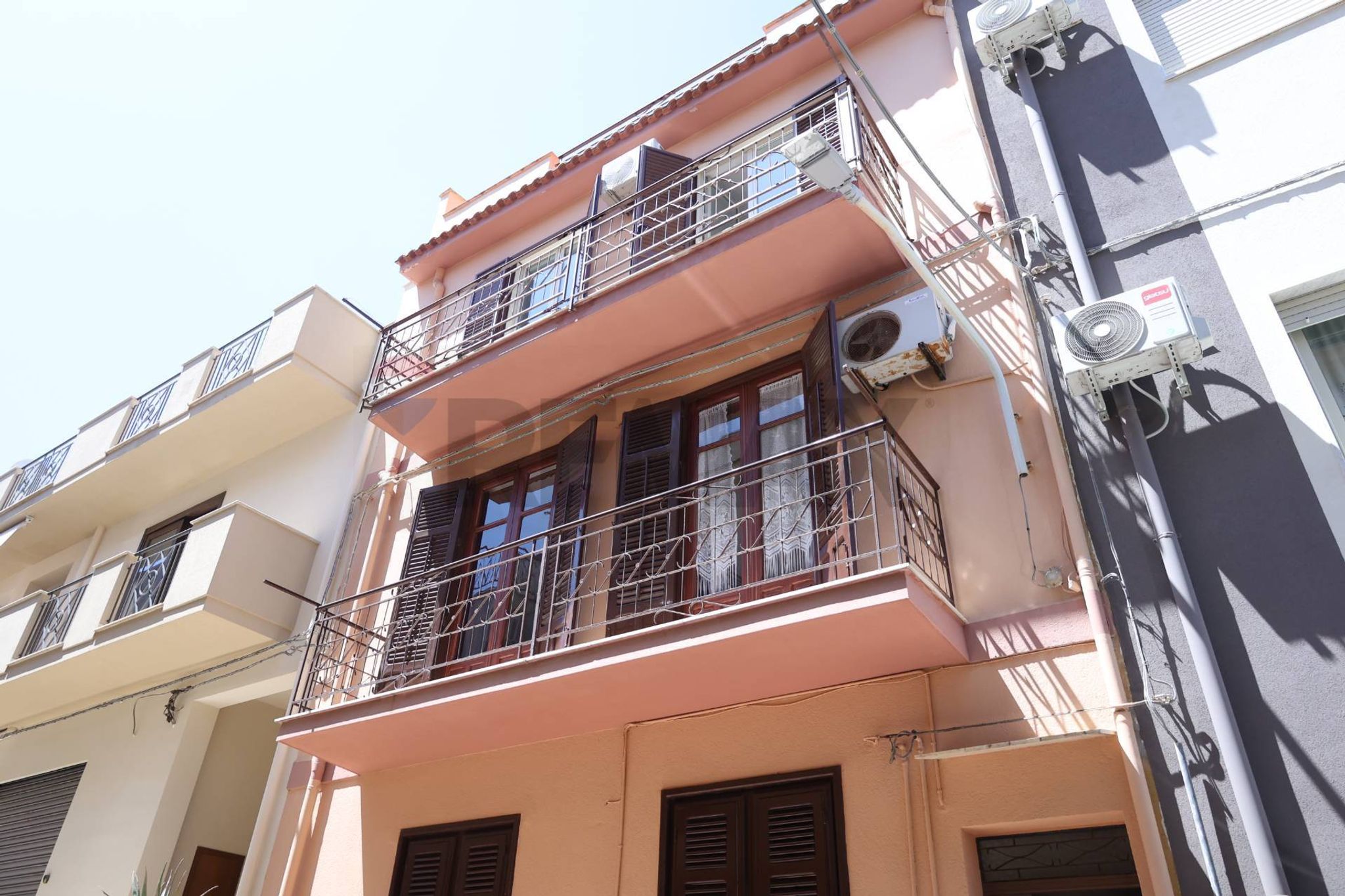 Edificio all'aperto