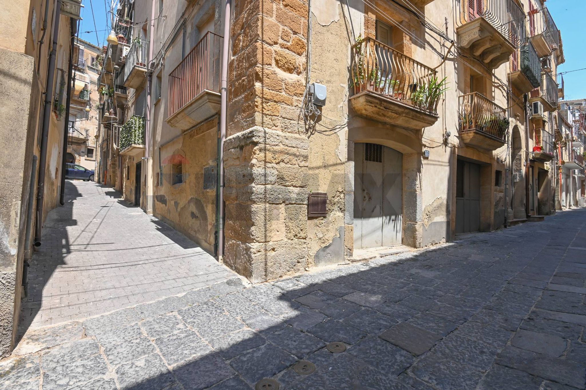 Edificio all'aperto