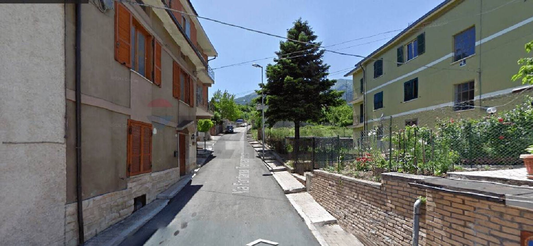 Edificio all'aperto