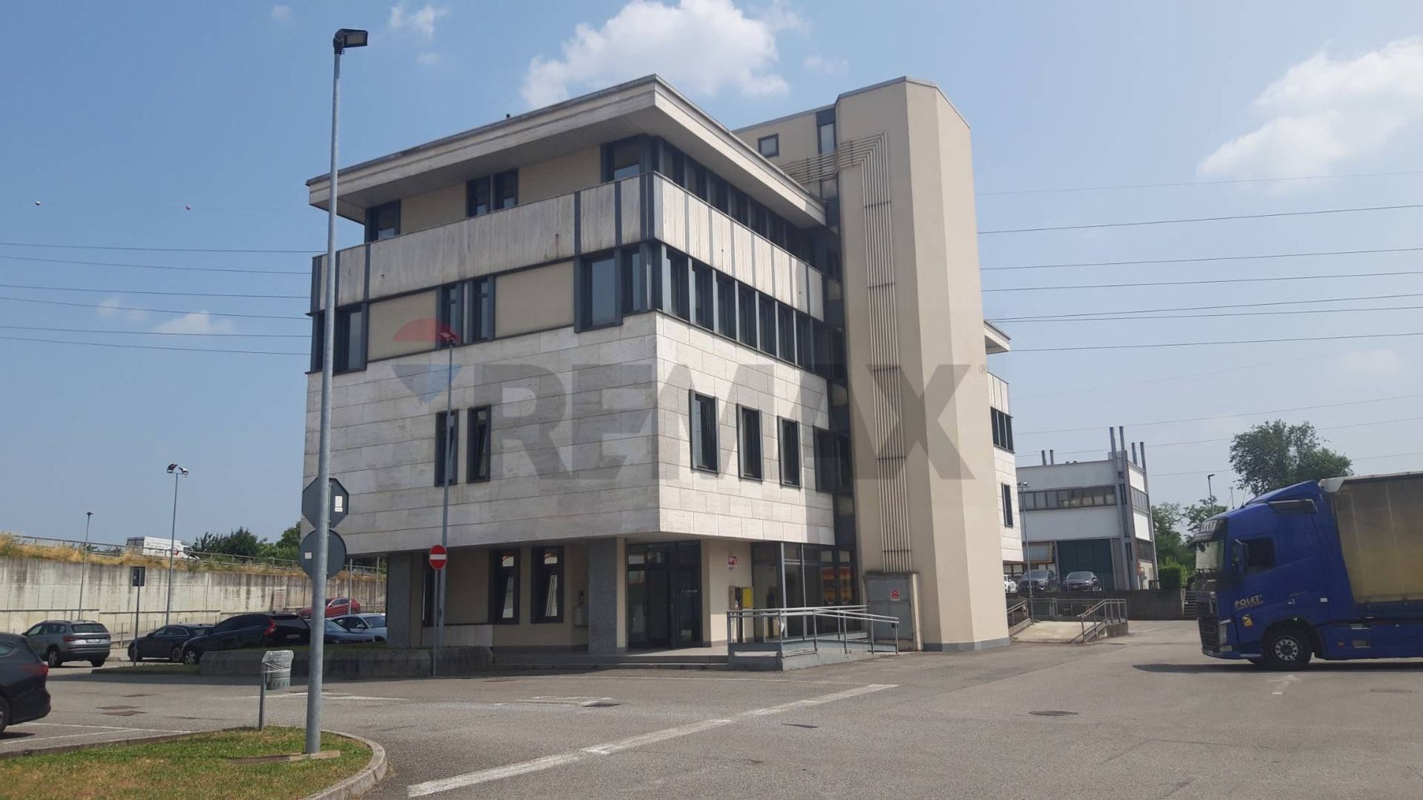 Edificio all'aperto