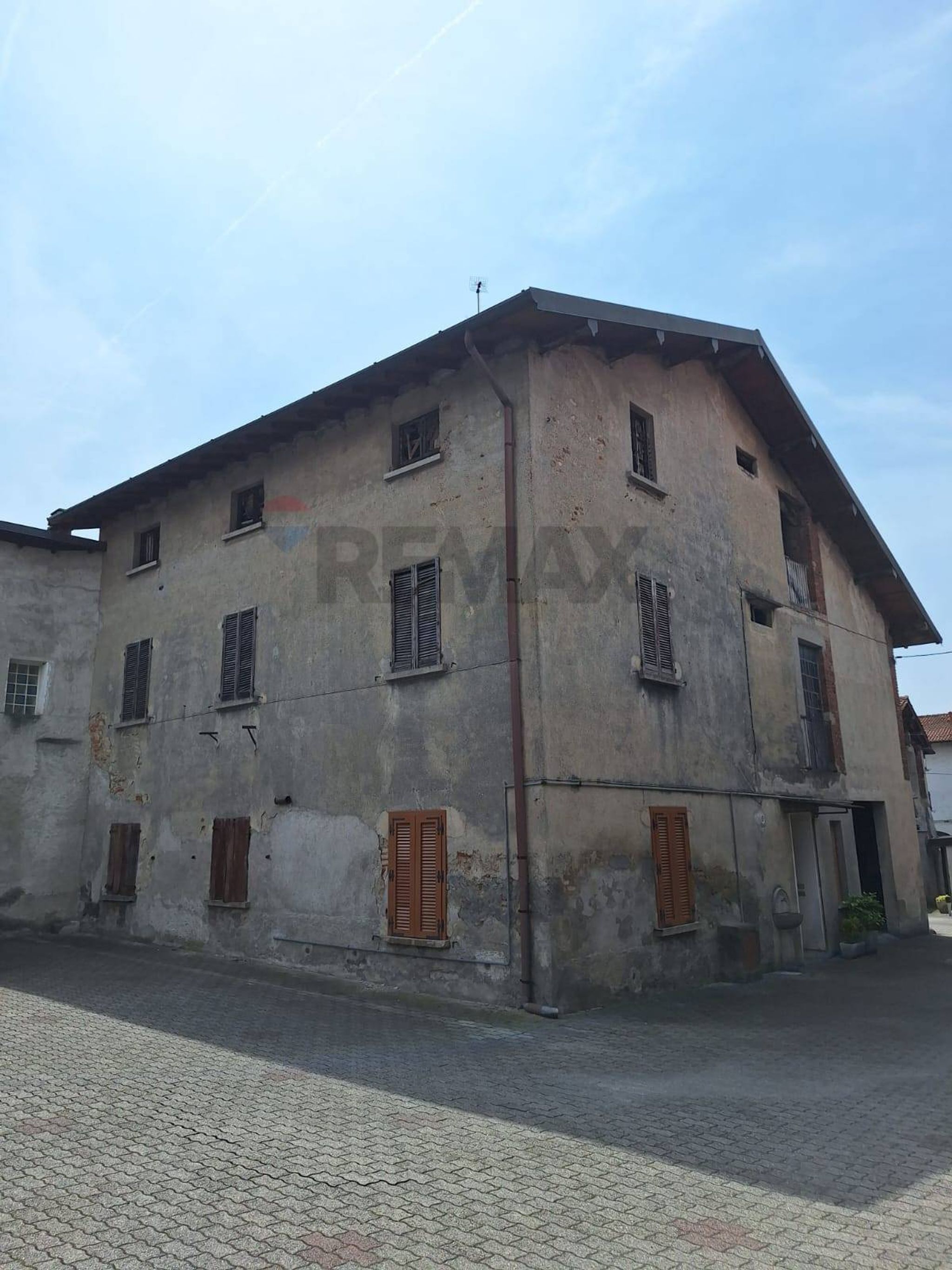 Edificio all'aperto