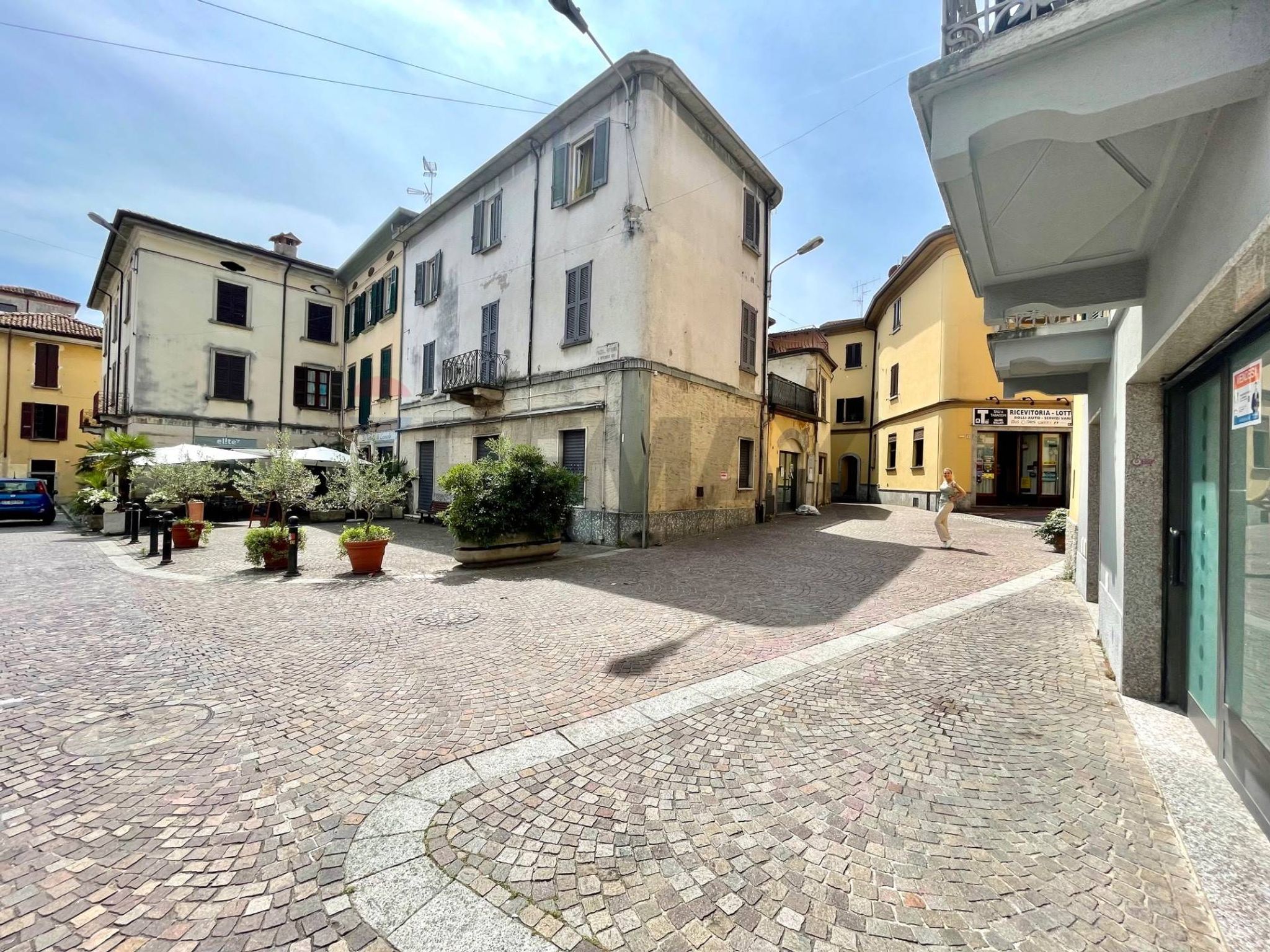 Edificio all'aperto