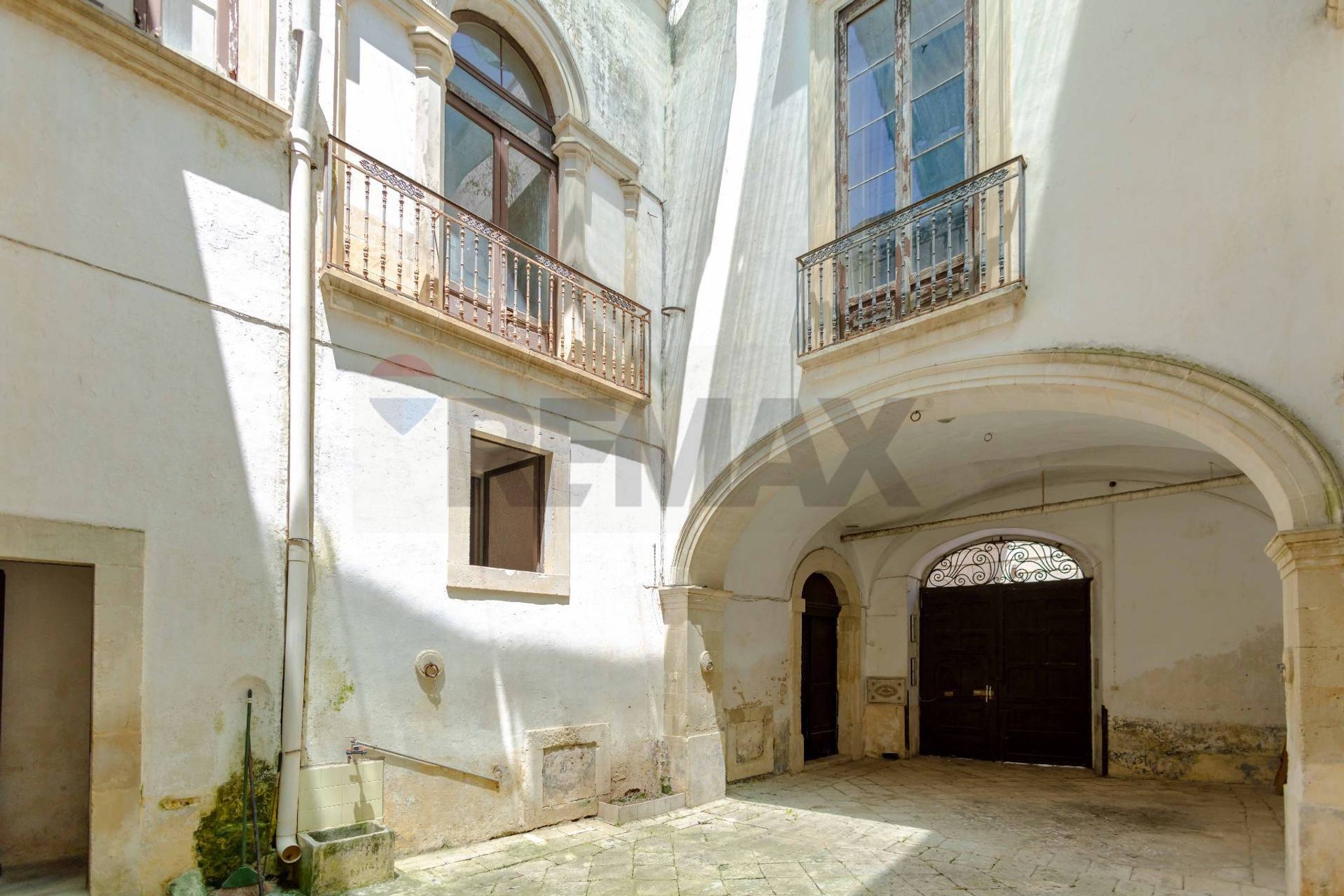 Edificio all'aperto