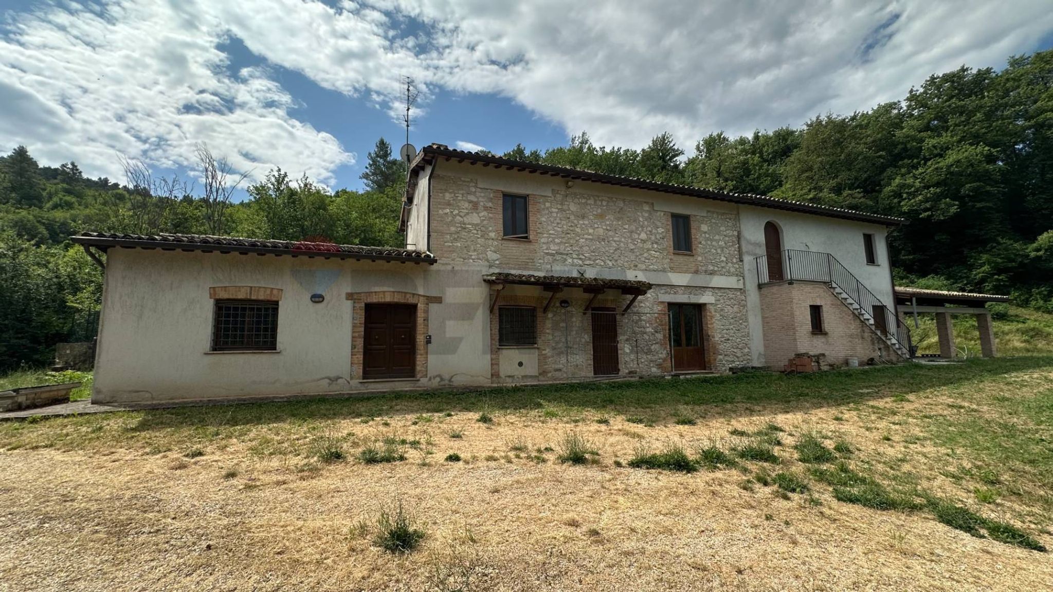 Immobile a Foligno