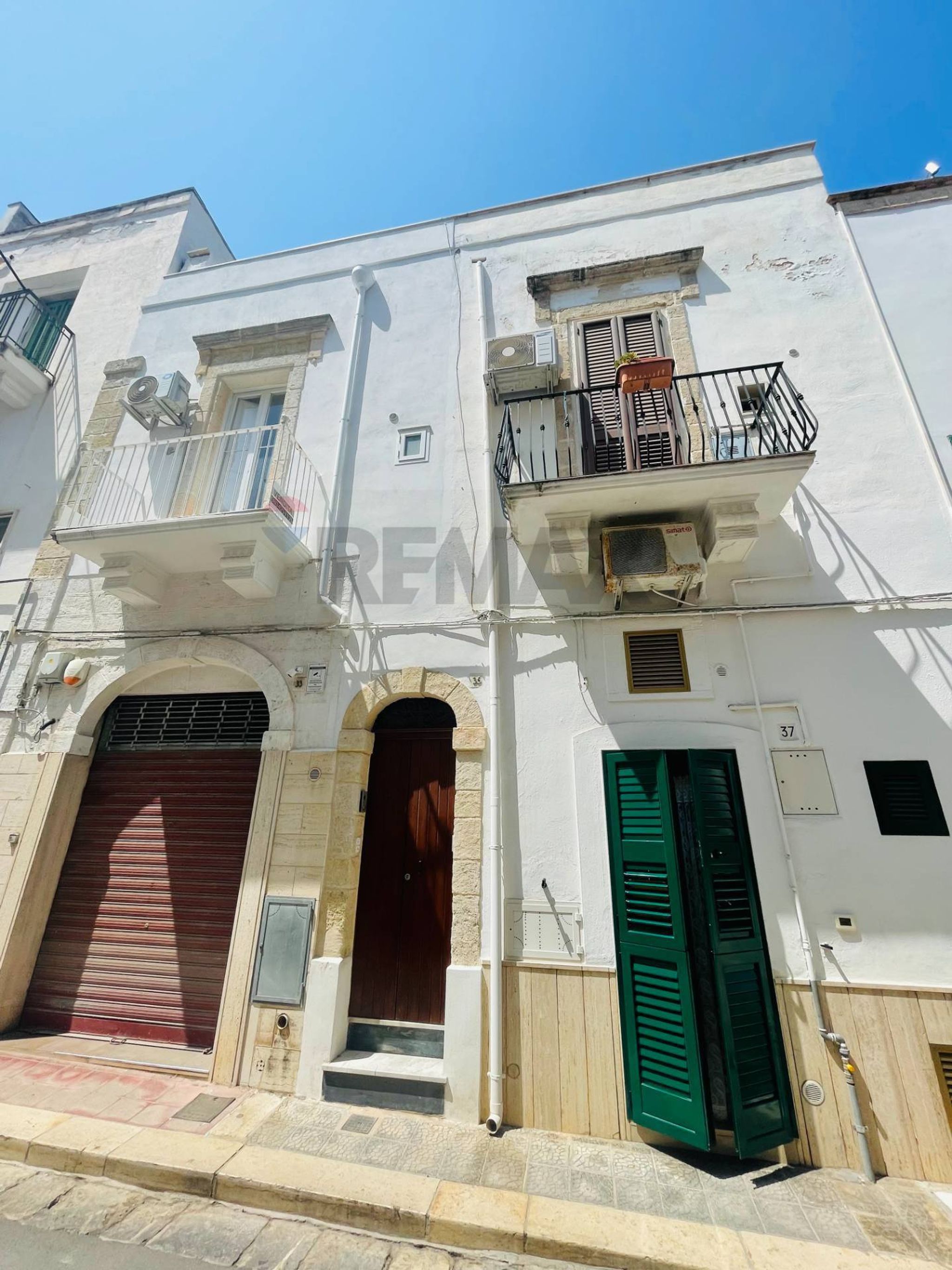 Edificio all'aperto