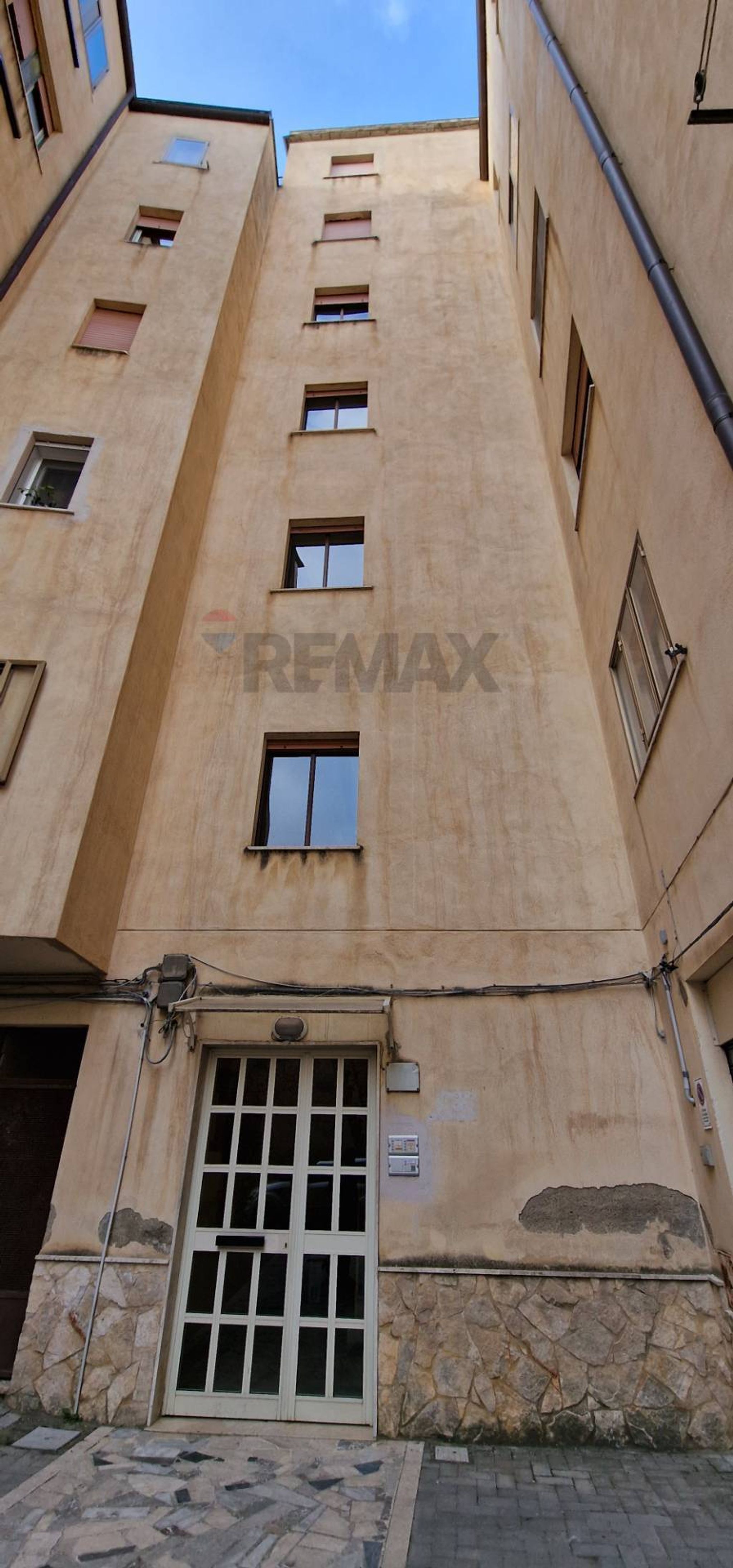 Edificio all'aperto