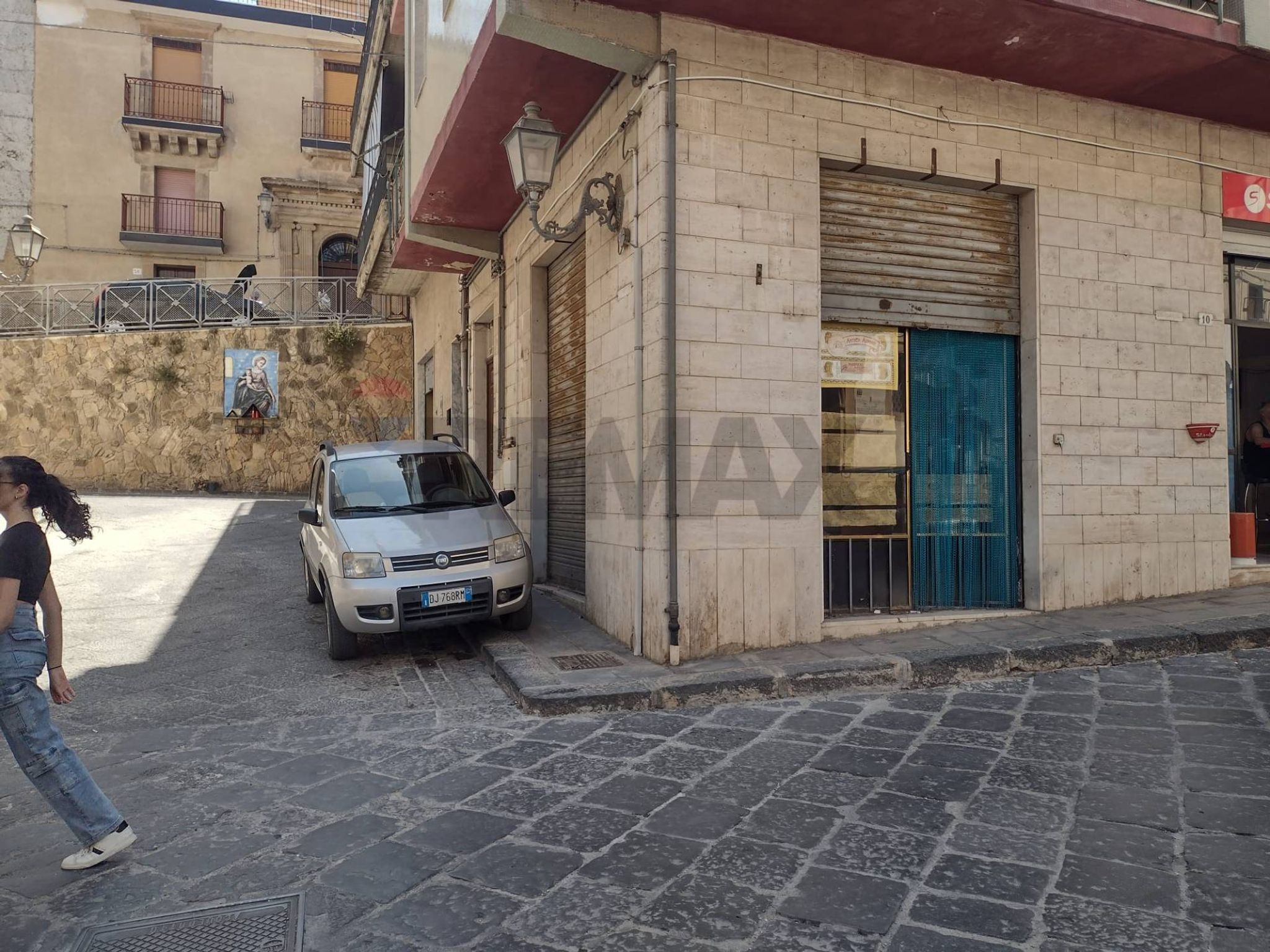 Edificio all'aperto