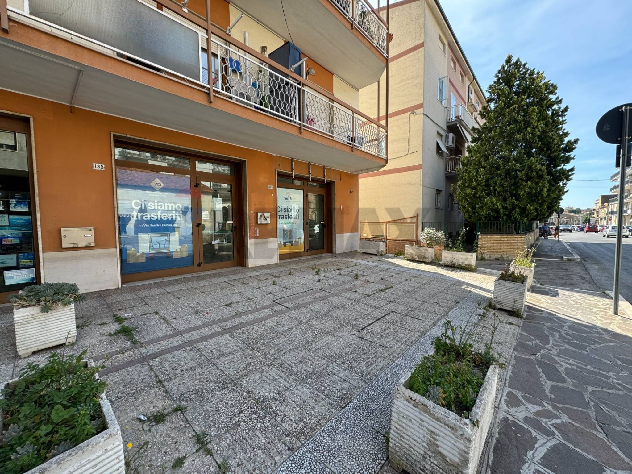 Edificio all'aperto